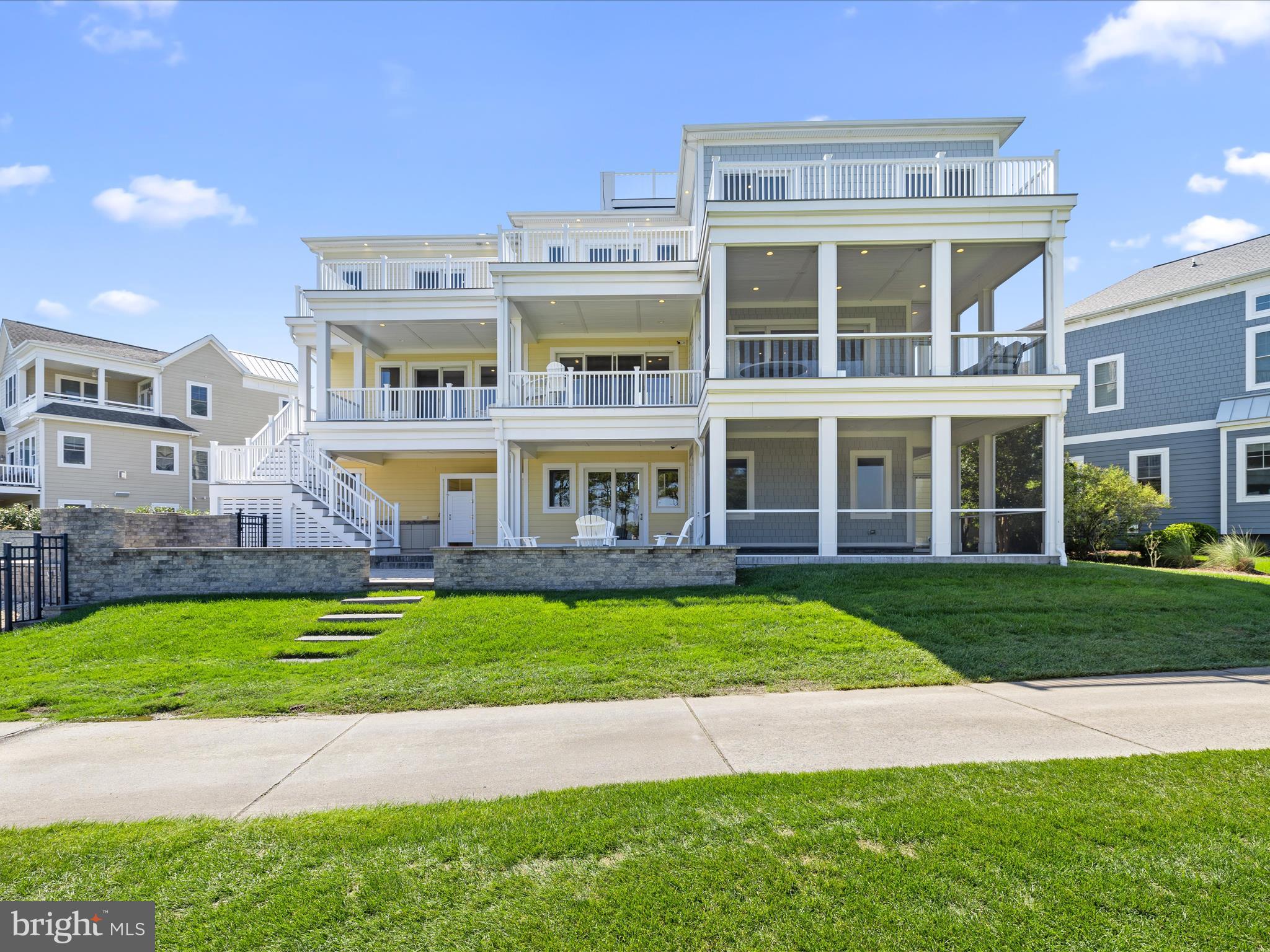 PENINSULA - Residential