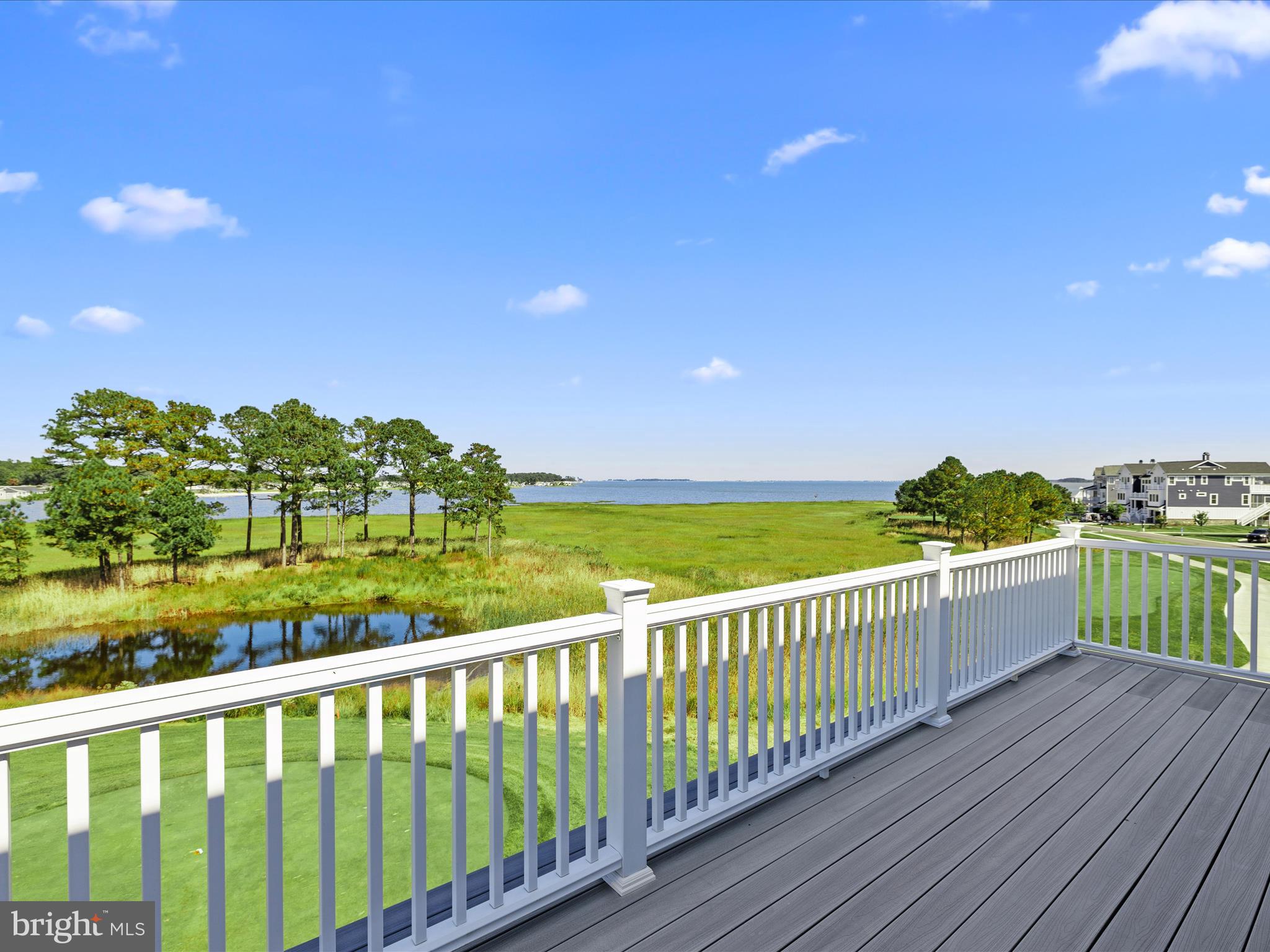 PENINSULA - Residential