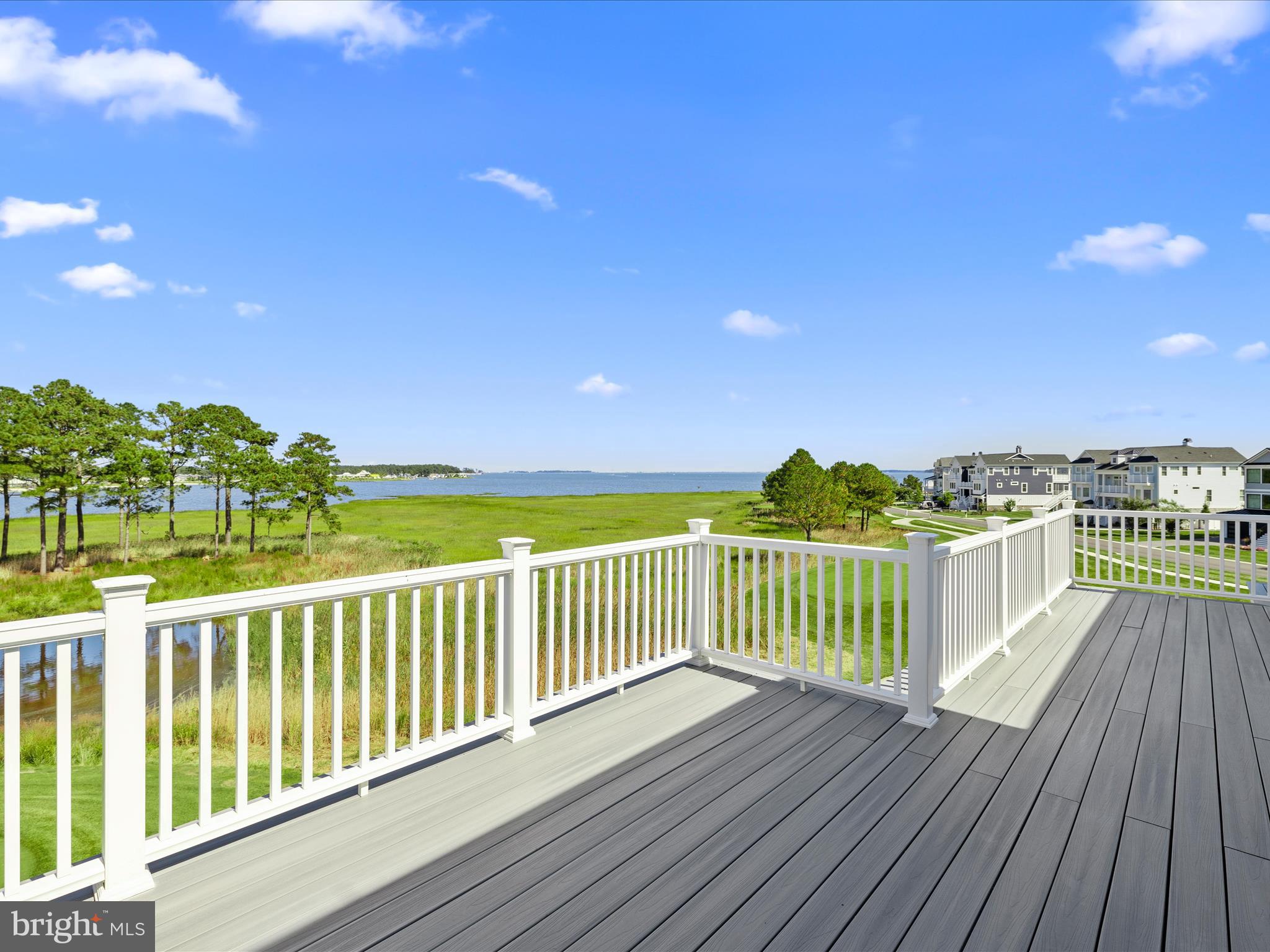 PENINSULA - Residential