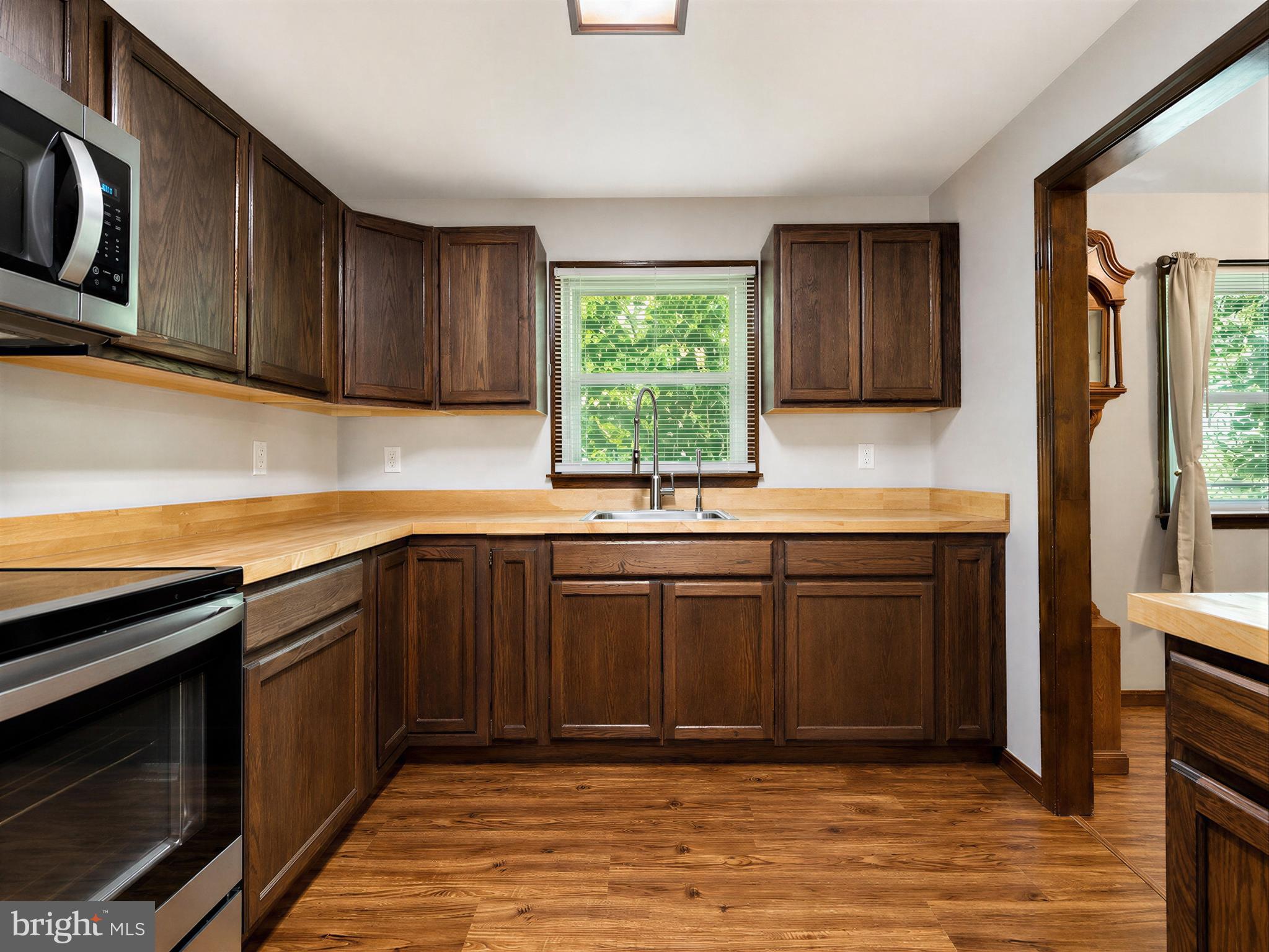CEDAR COVE - Residential