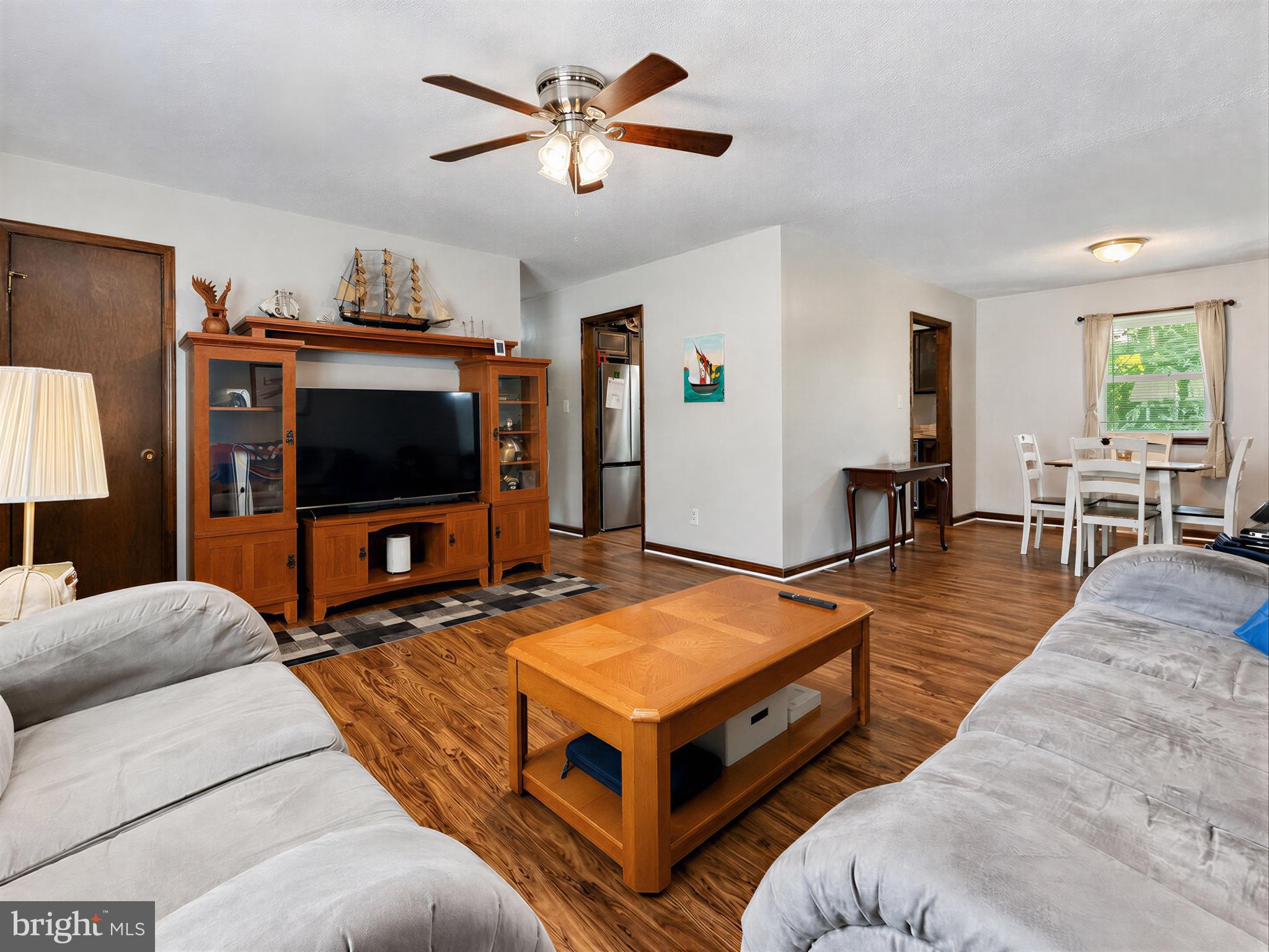 CEDAR COVE - Residential