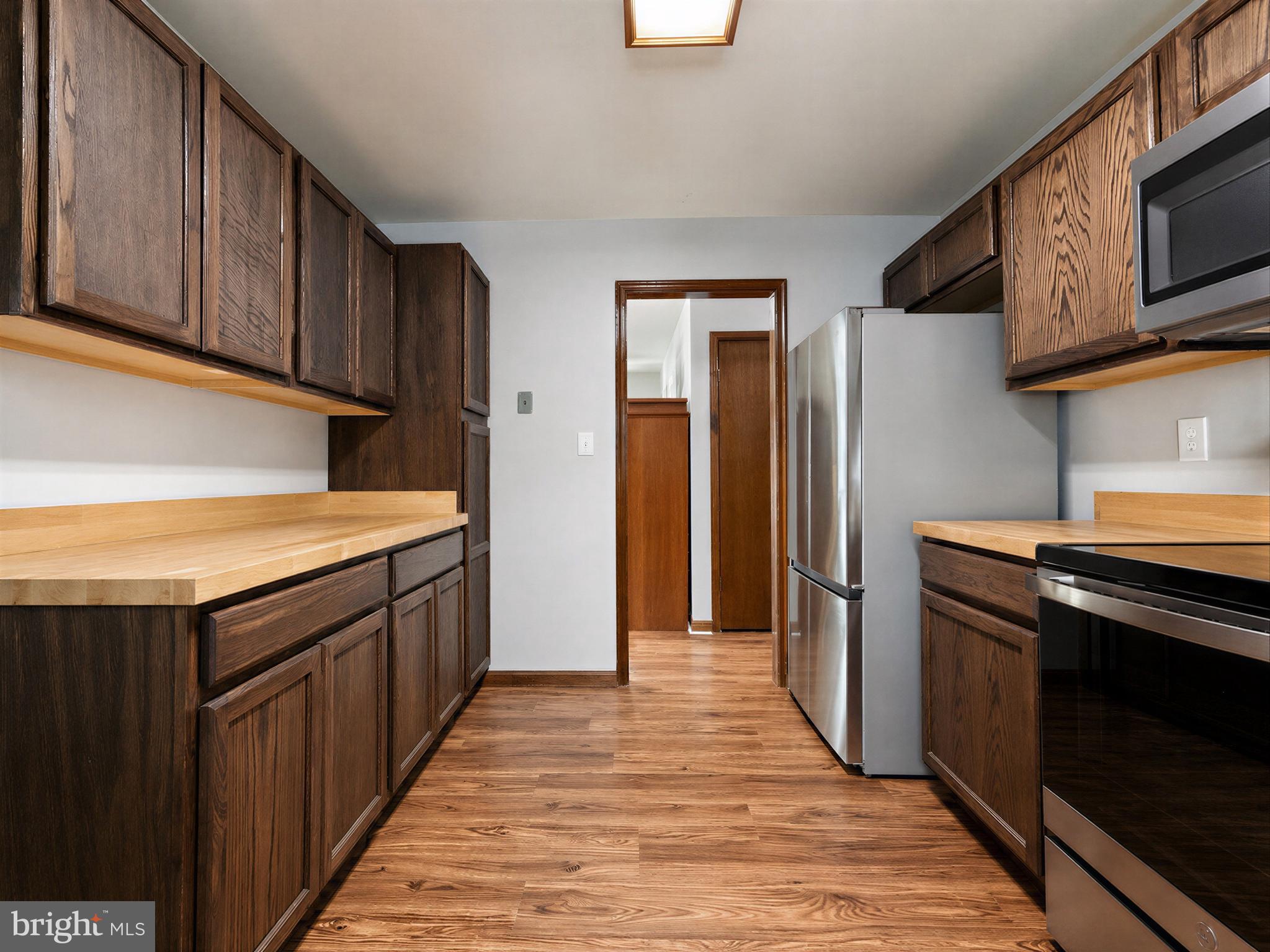 CEDAR COVE - Residential