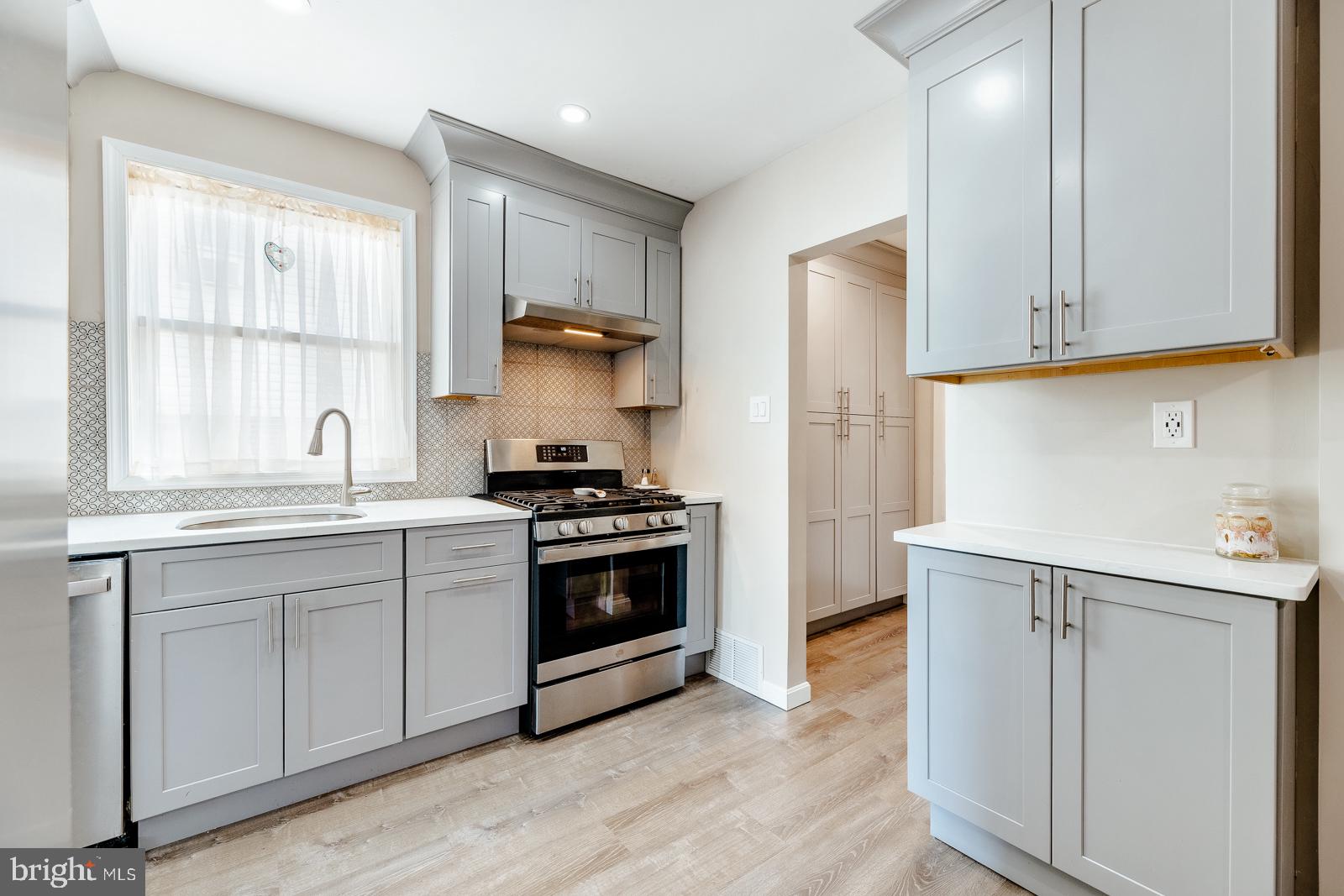 WINCHESTER PARK - Residential