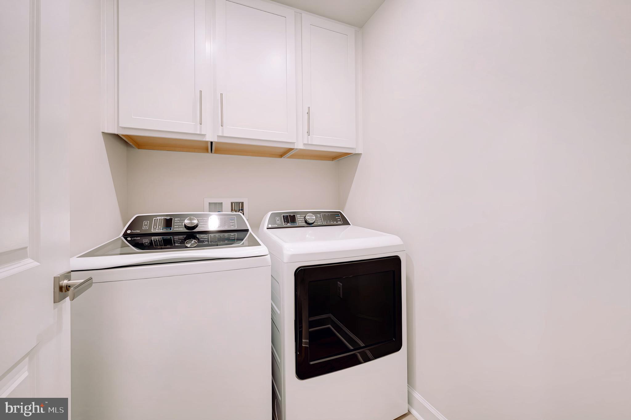 BOULEVARD VI TOWNS - Residential
