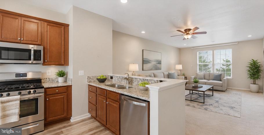 WOODLAND PARK AT WILDEWOOD - Residential