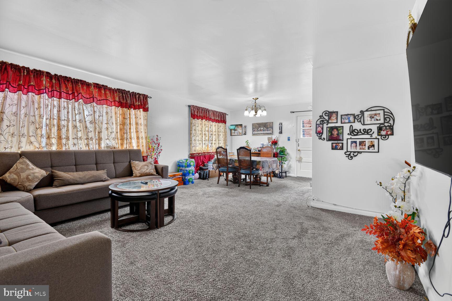 OAKVIEW - Residential