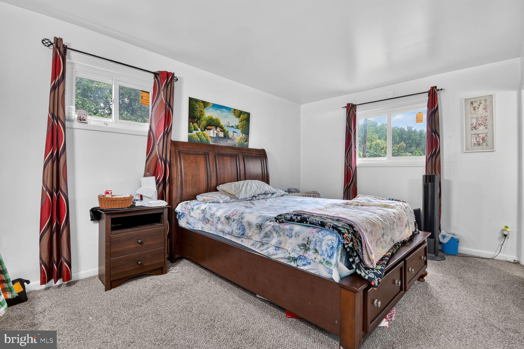 OAKVIEW - Residential