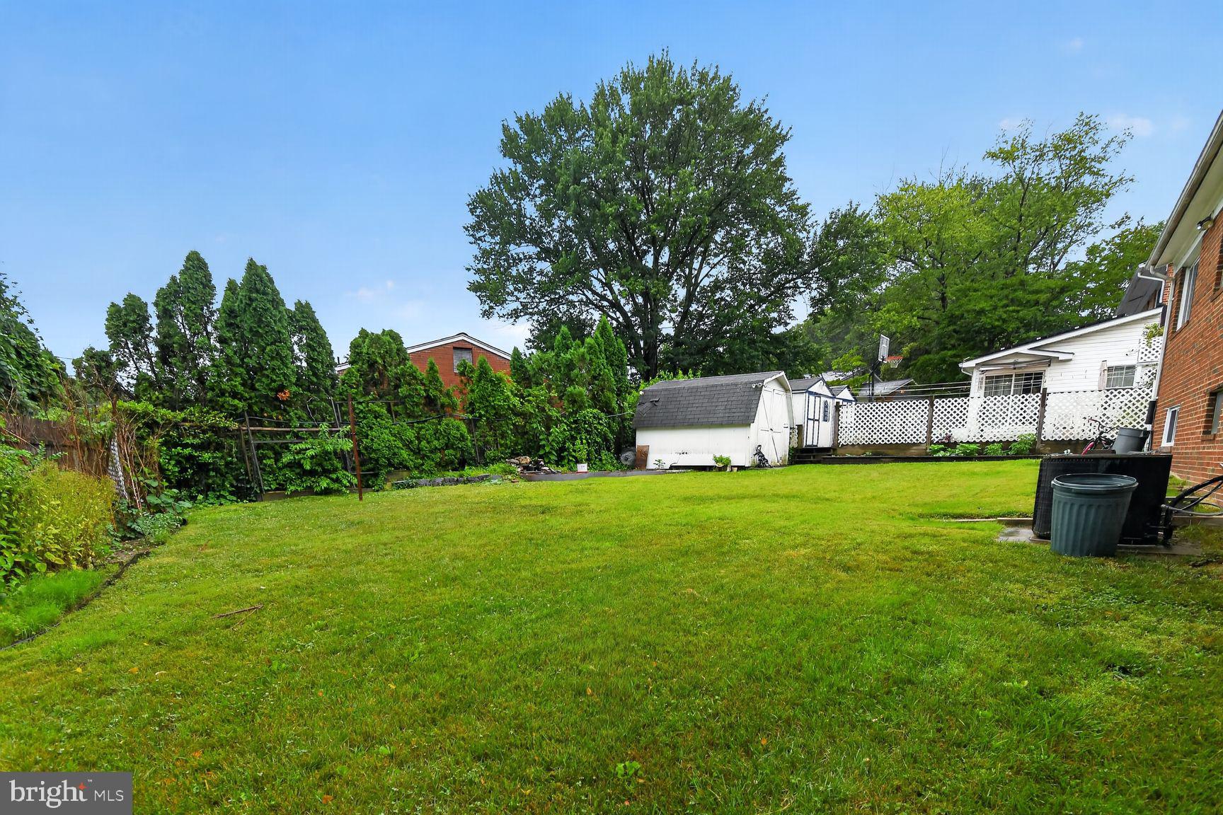 OAKVIEW - Residential
