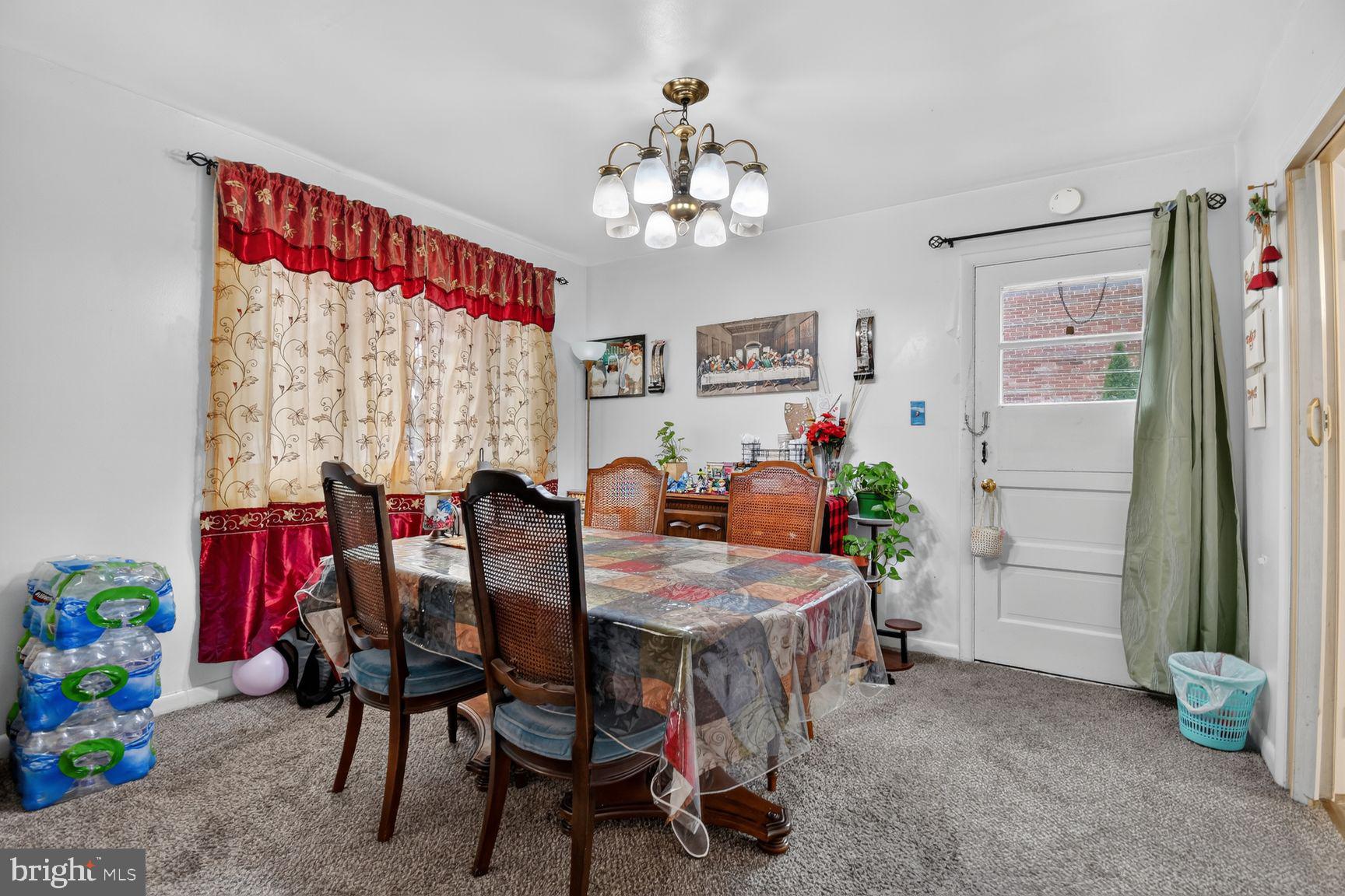 OAKVIEW - Residential