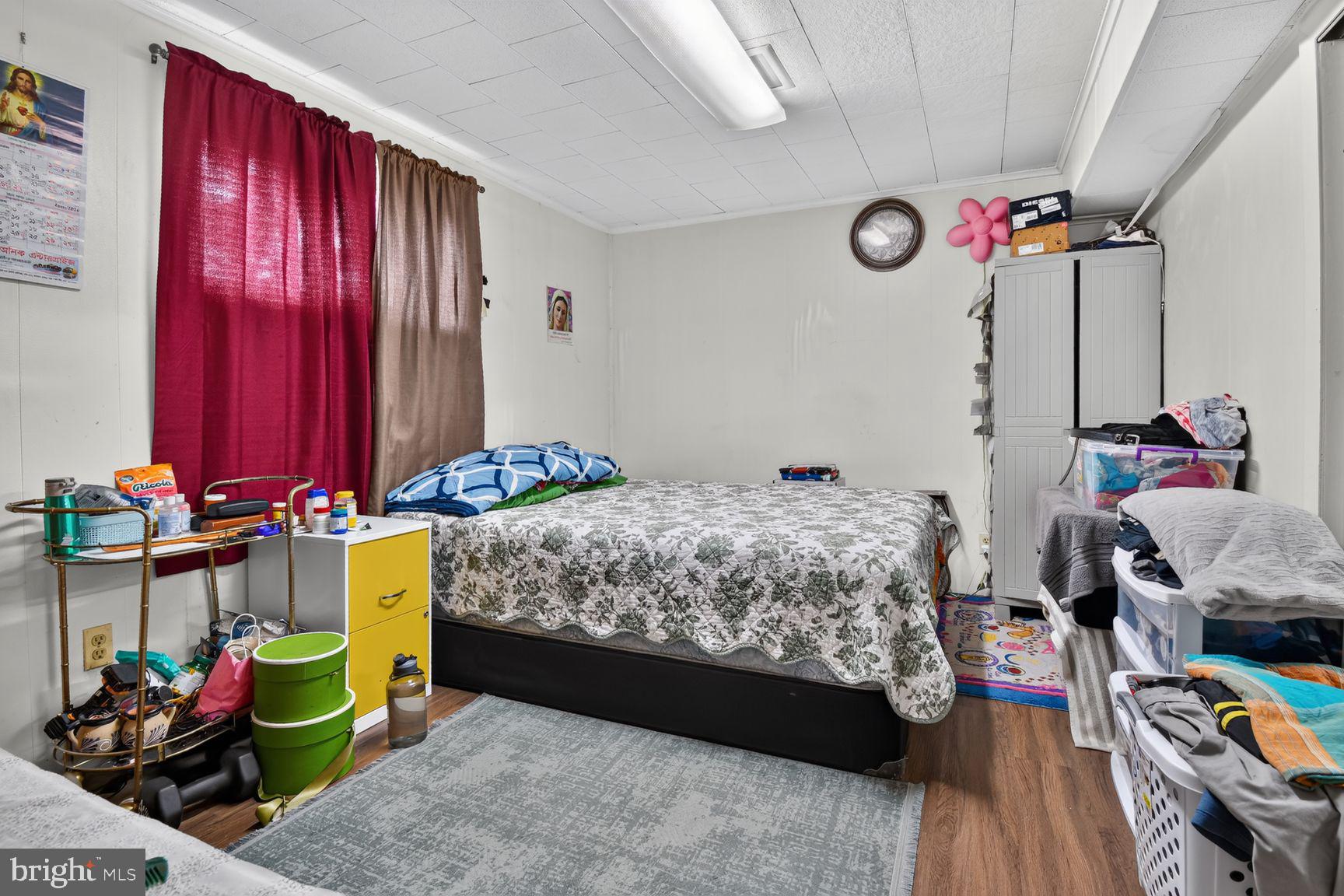 OAKVIEW - Residential