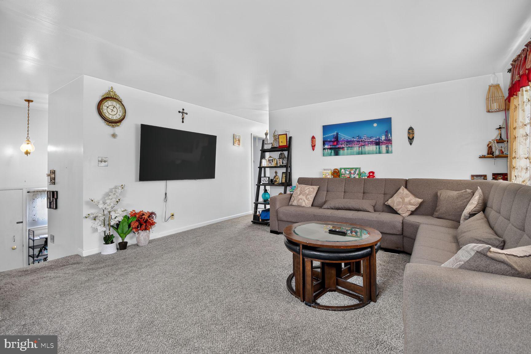 OAKVIEW - Residential
