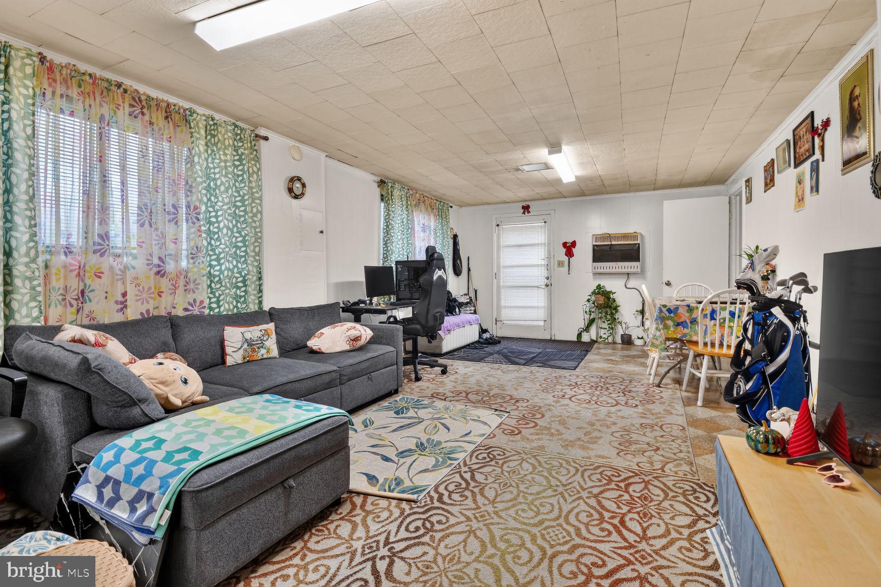 OAKVIEW - Residential