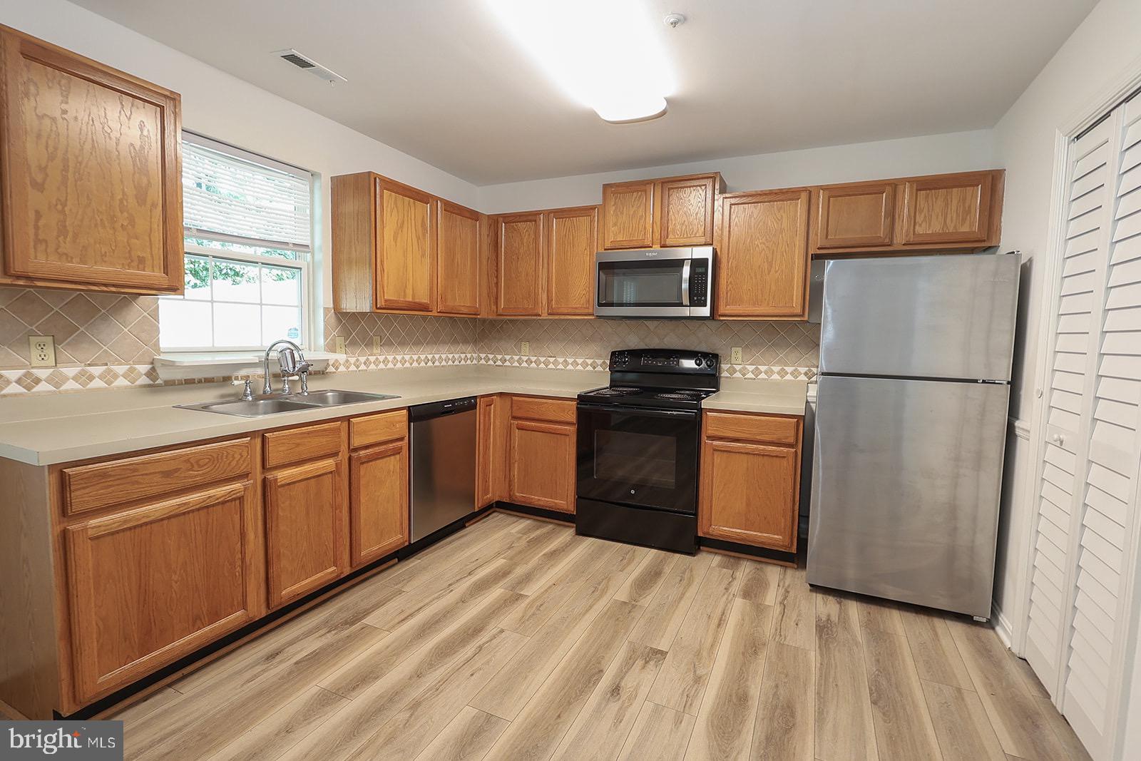 BAY RIDGE ESTATES - Residential