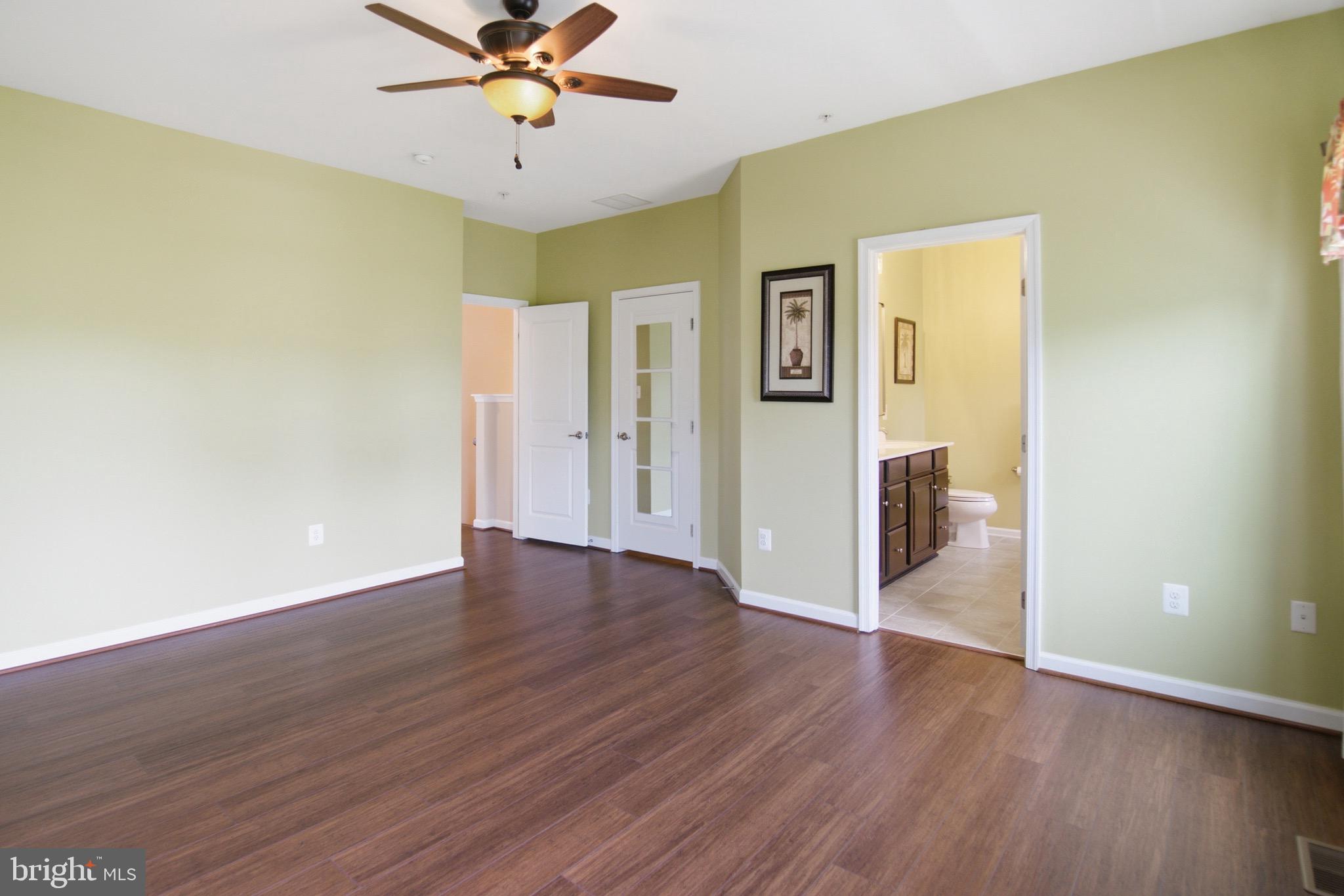 CREEKSIDE VILLAGE AT TANYARD SPRINGS - Residential