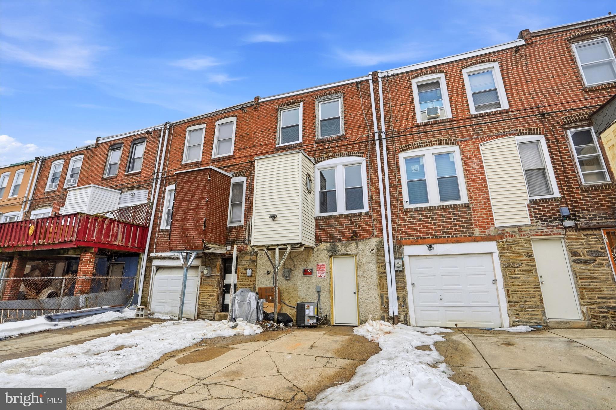 WEST OAK LANE - Residential