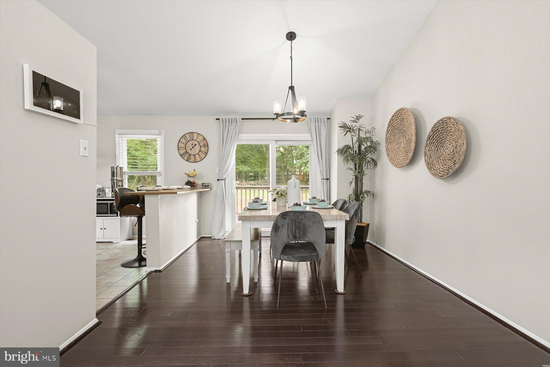 KINGS CONTRIVANCE - Residential