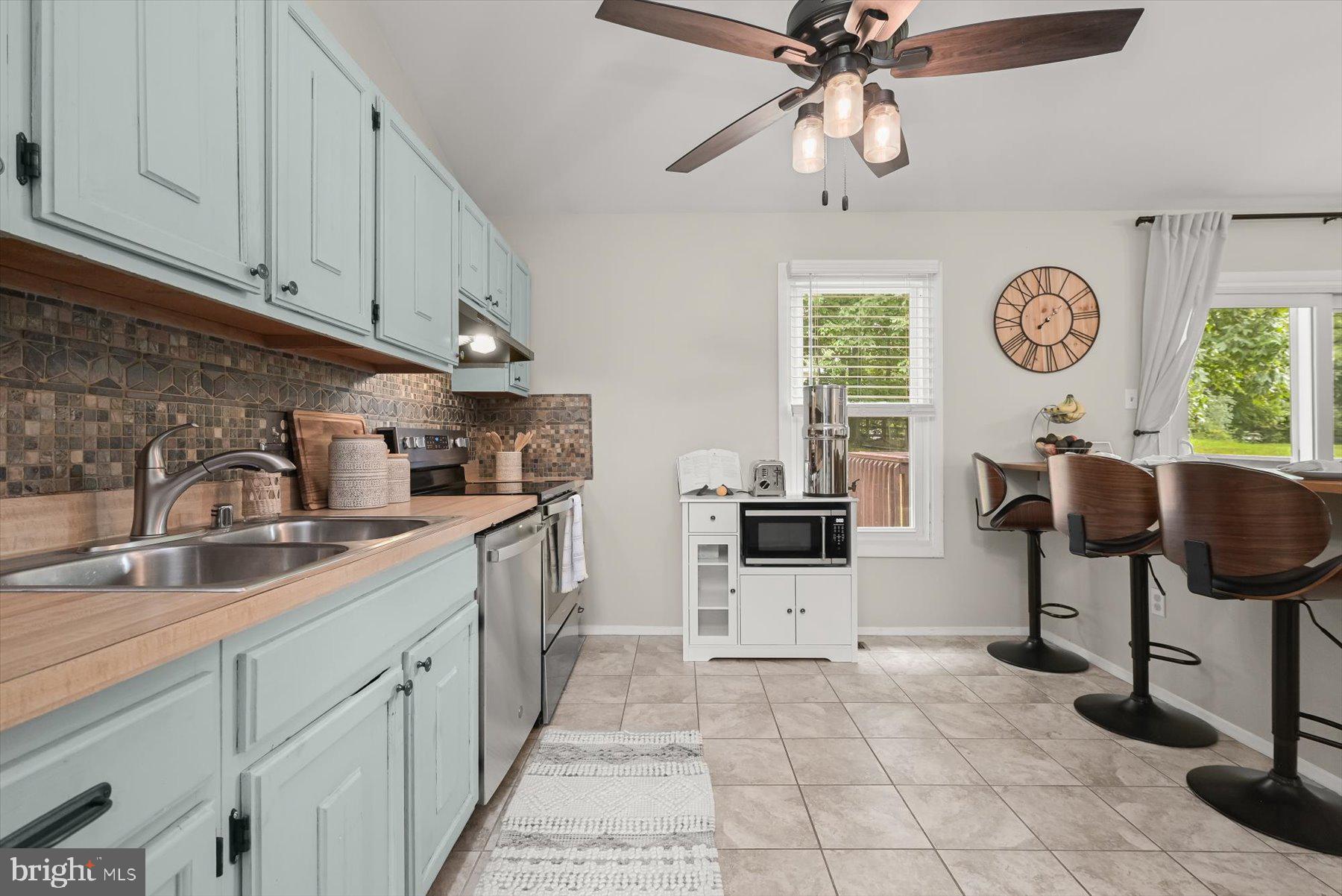 KINGS CONTRIVANCE - Residential