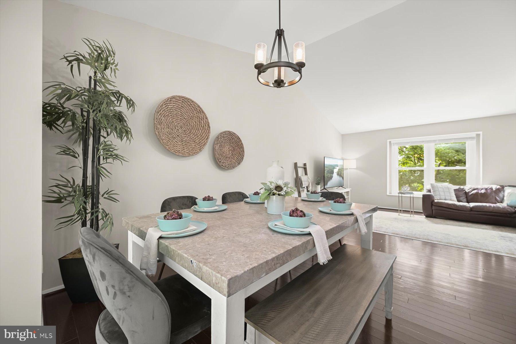 KINGS CONTRIVANCE - Residential