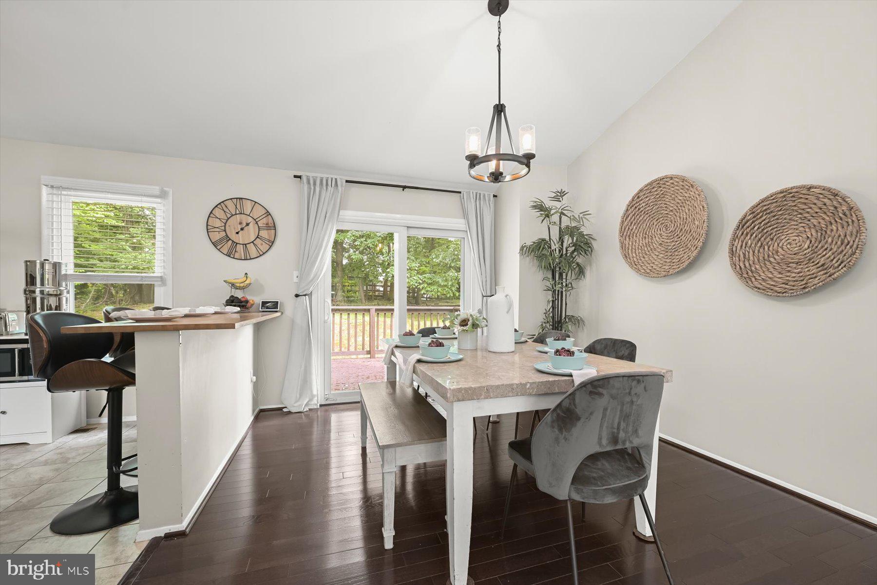 KINGS CONTRIVANCE - Residential