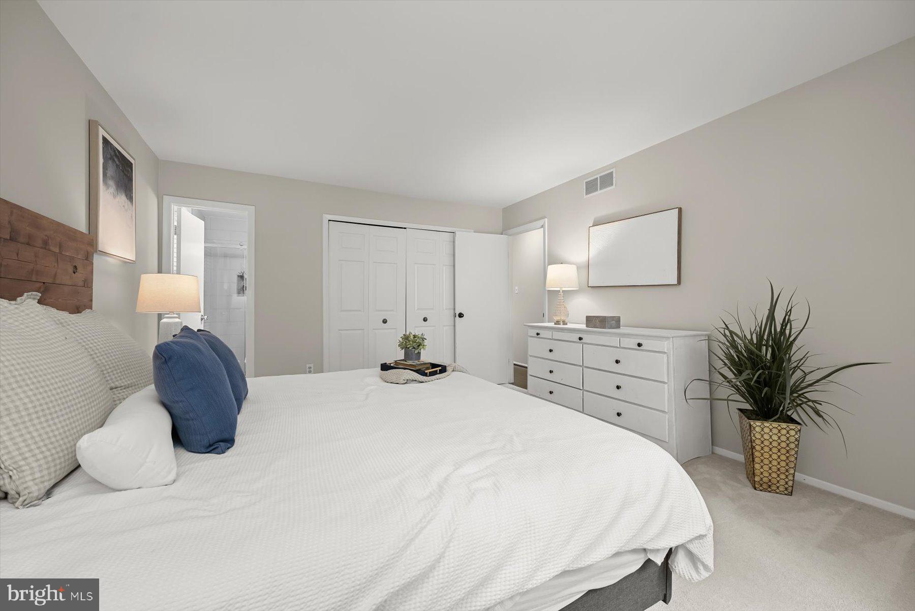 KINGS CONTRIVANCE - Residential