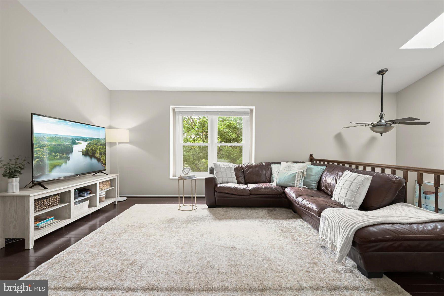 KINGS CONTRIVANCE - Residential