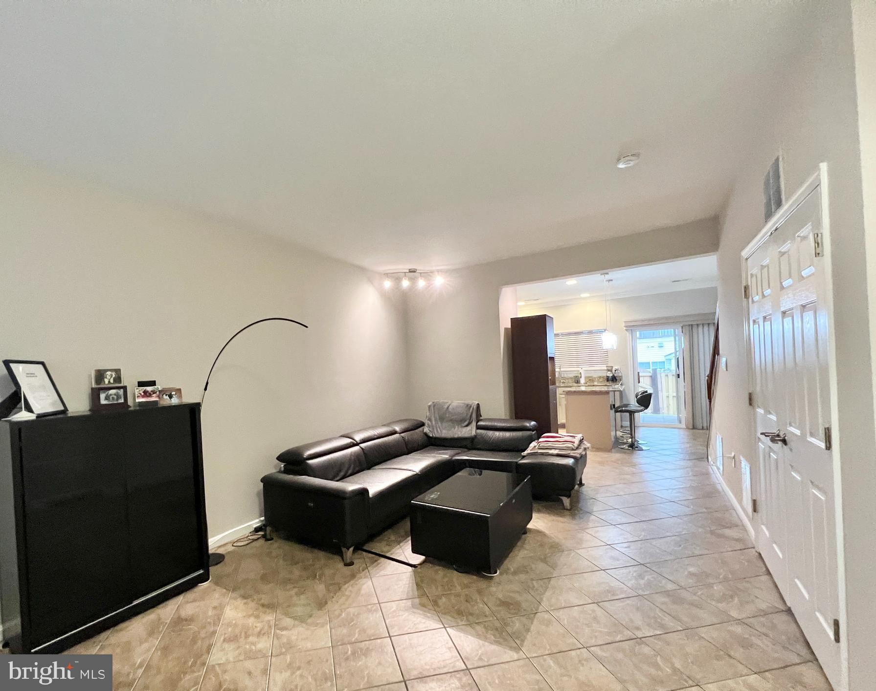 MCNAIR FARMS LANDBAY 11 - Residential