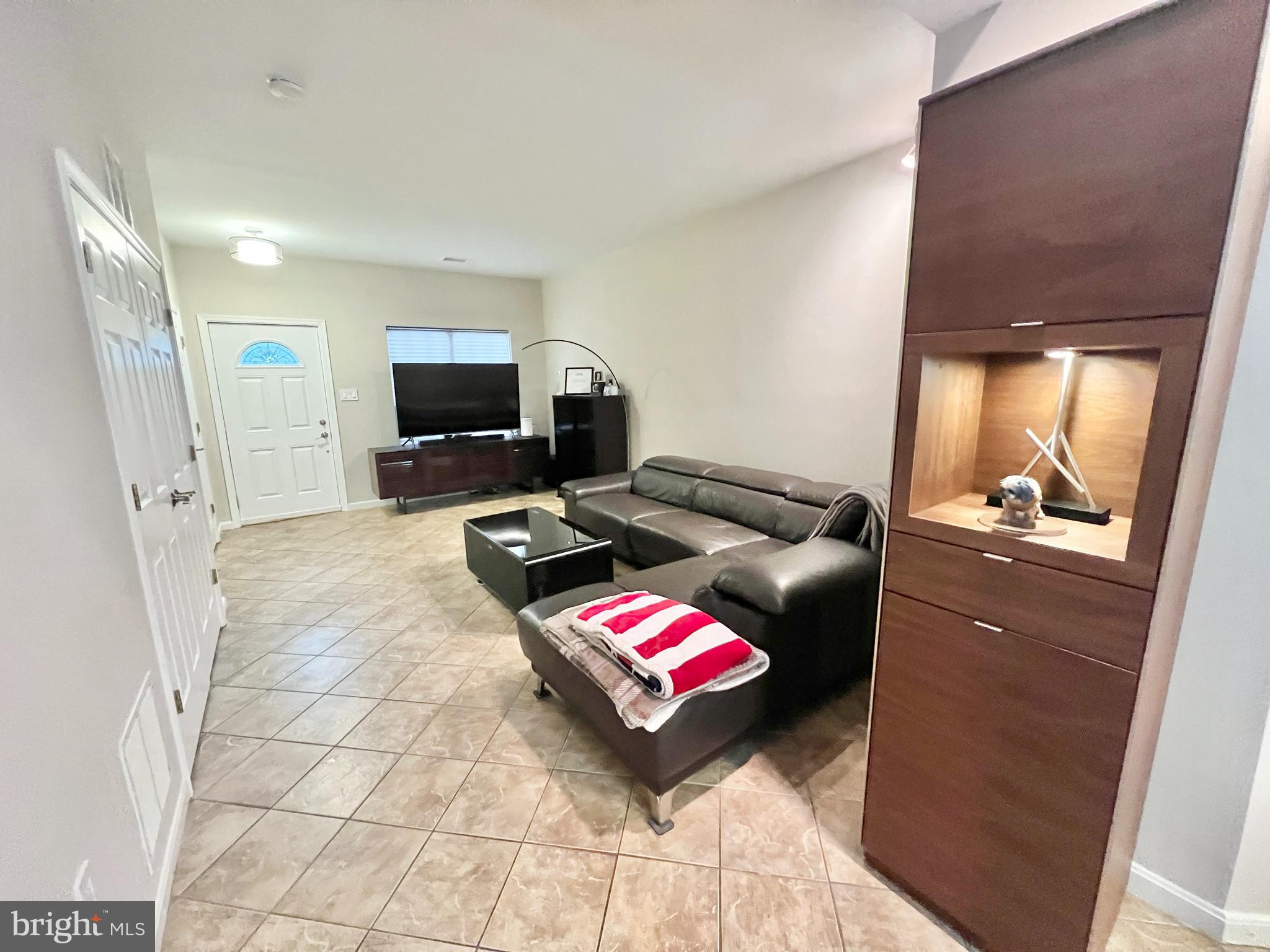 MCNAIR FARMS LANDBAY 11 - Residential