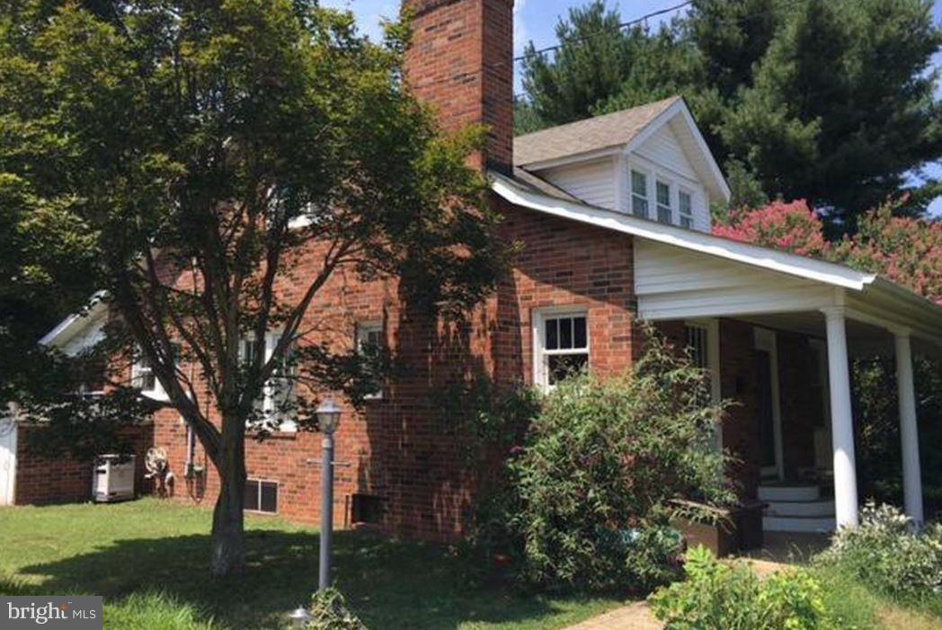 PHILLIPS - Residential Lease