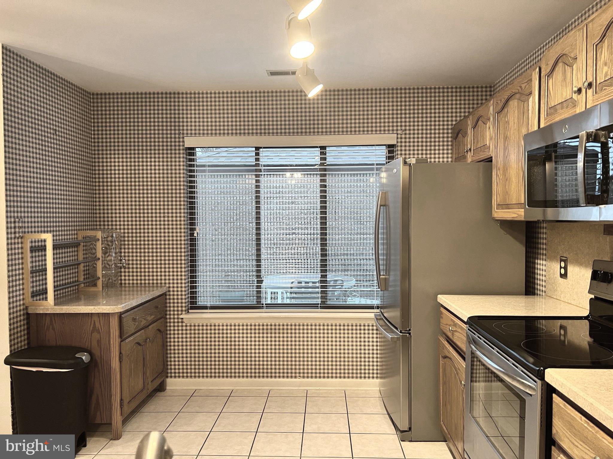 CROSSGATES - Residential