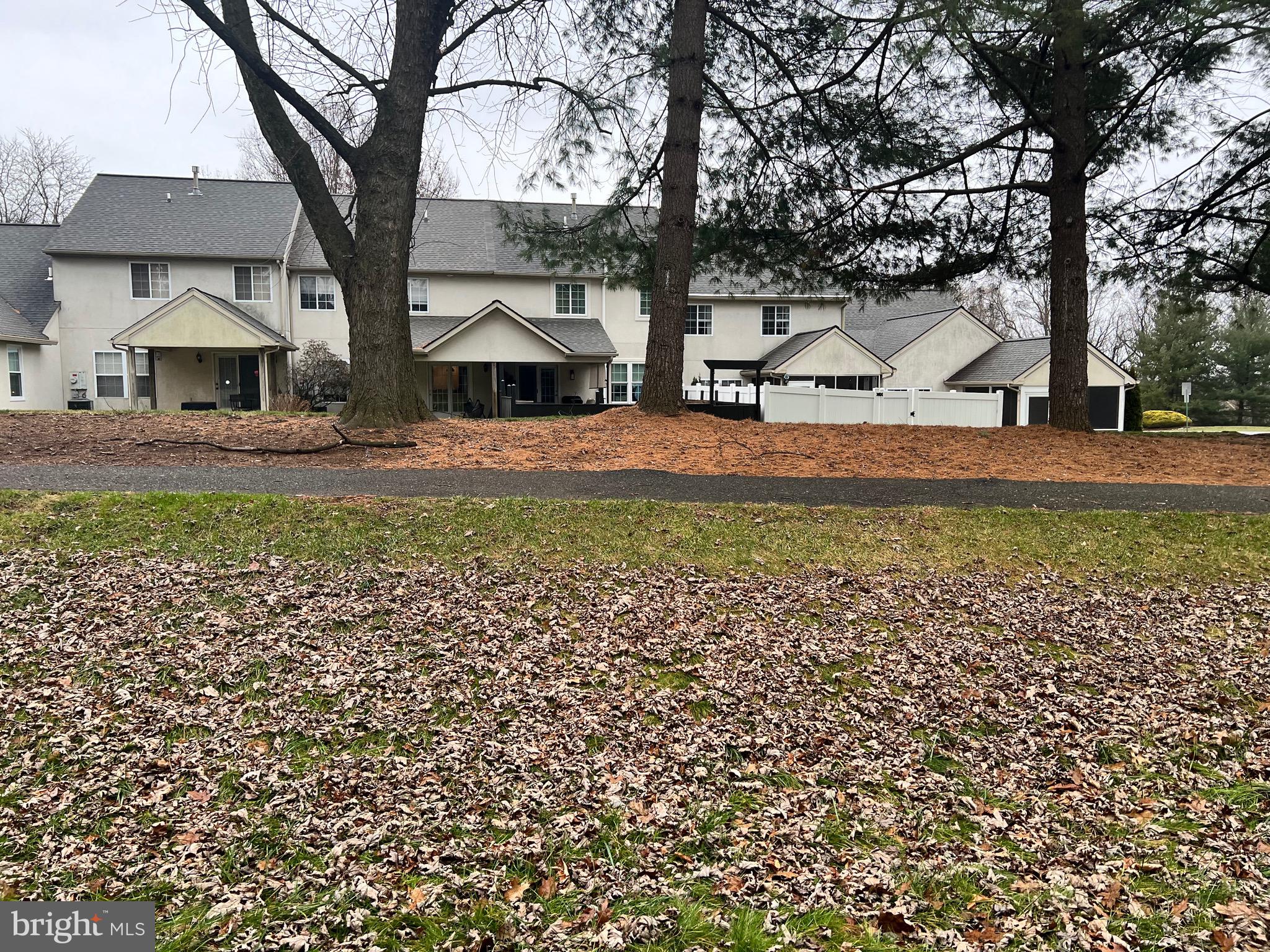 CROSSGATES - Residential