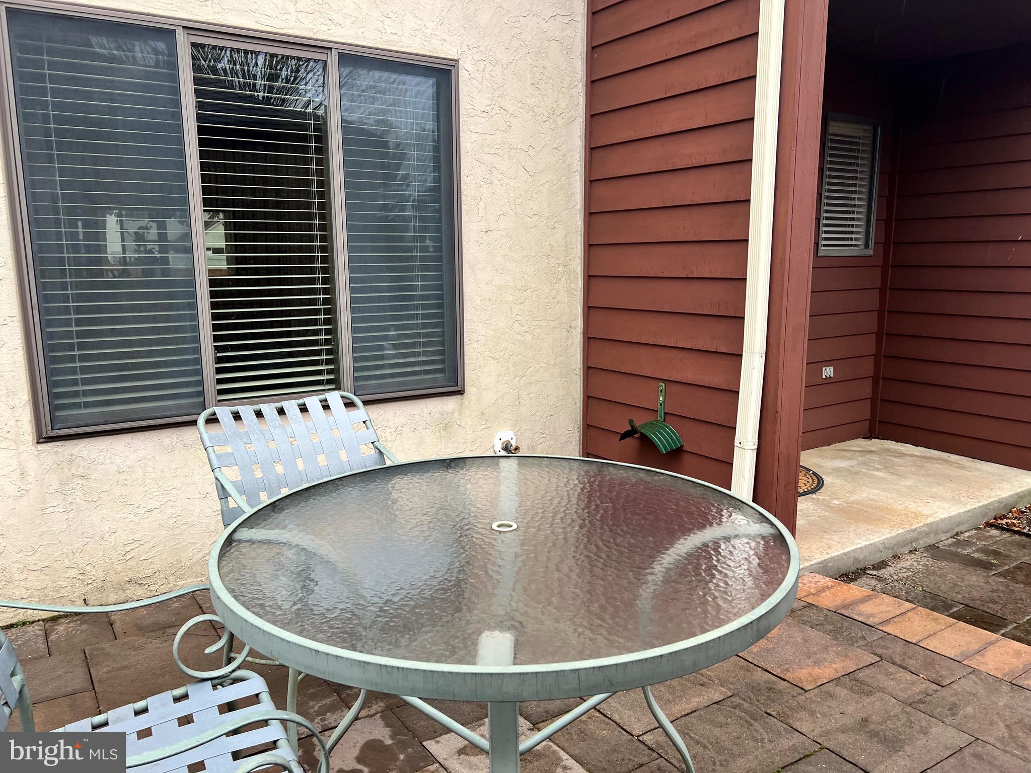 CROSSGATES - Residential