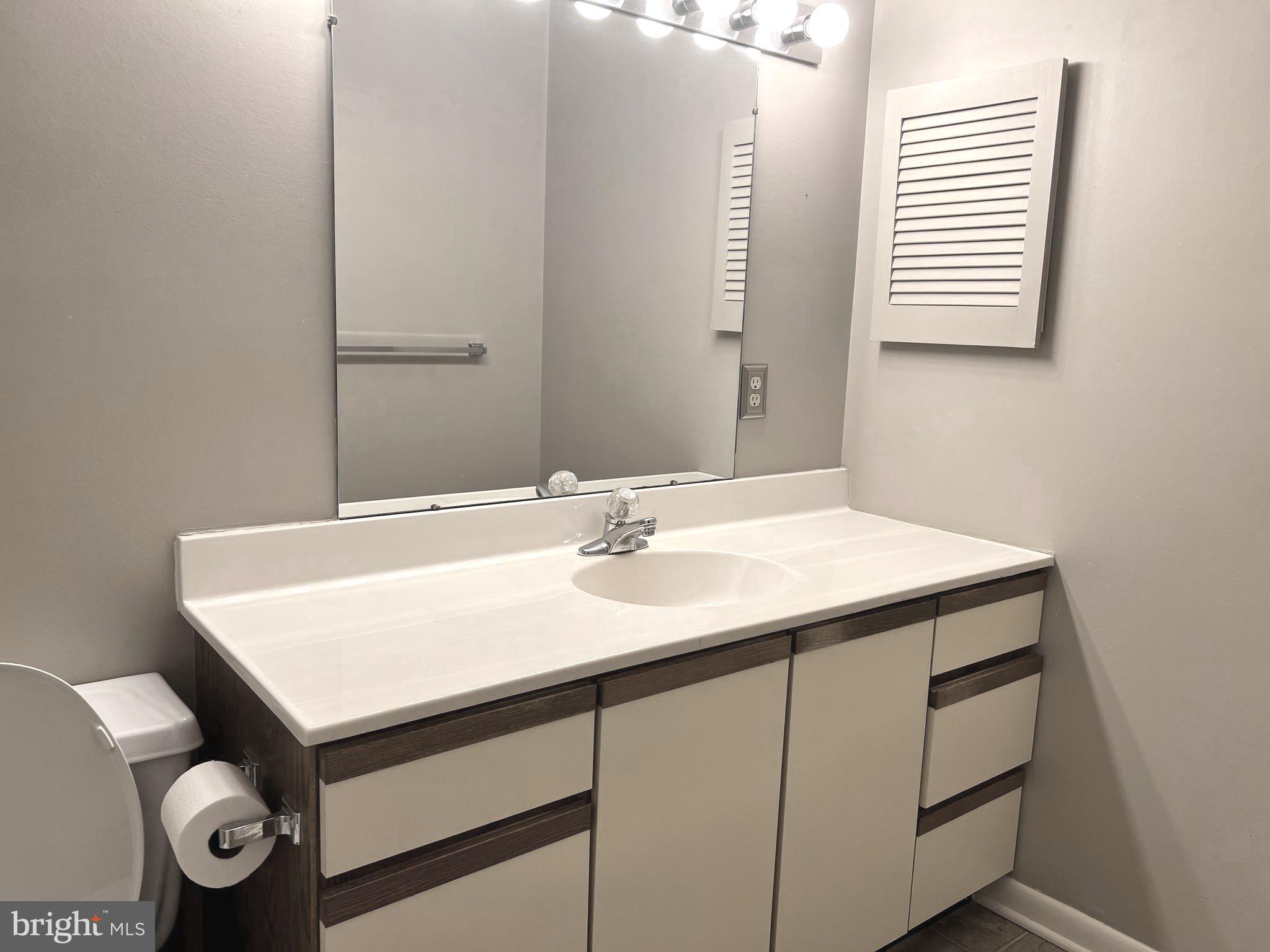 CROSSGATES - Residential