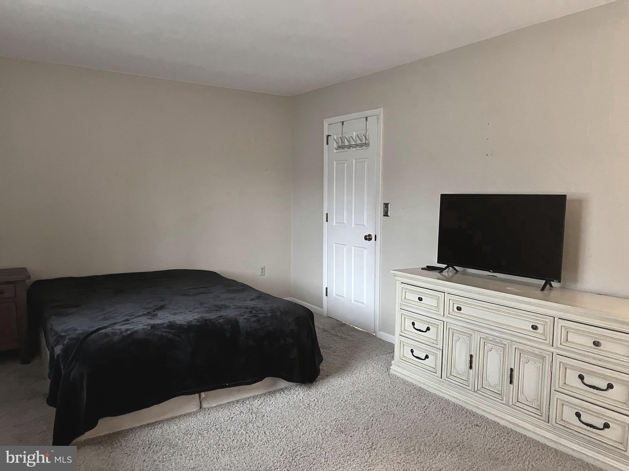 CROSSGATES - Residential