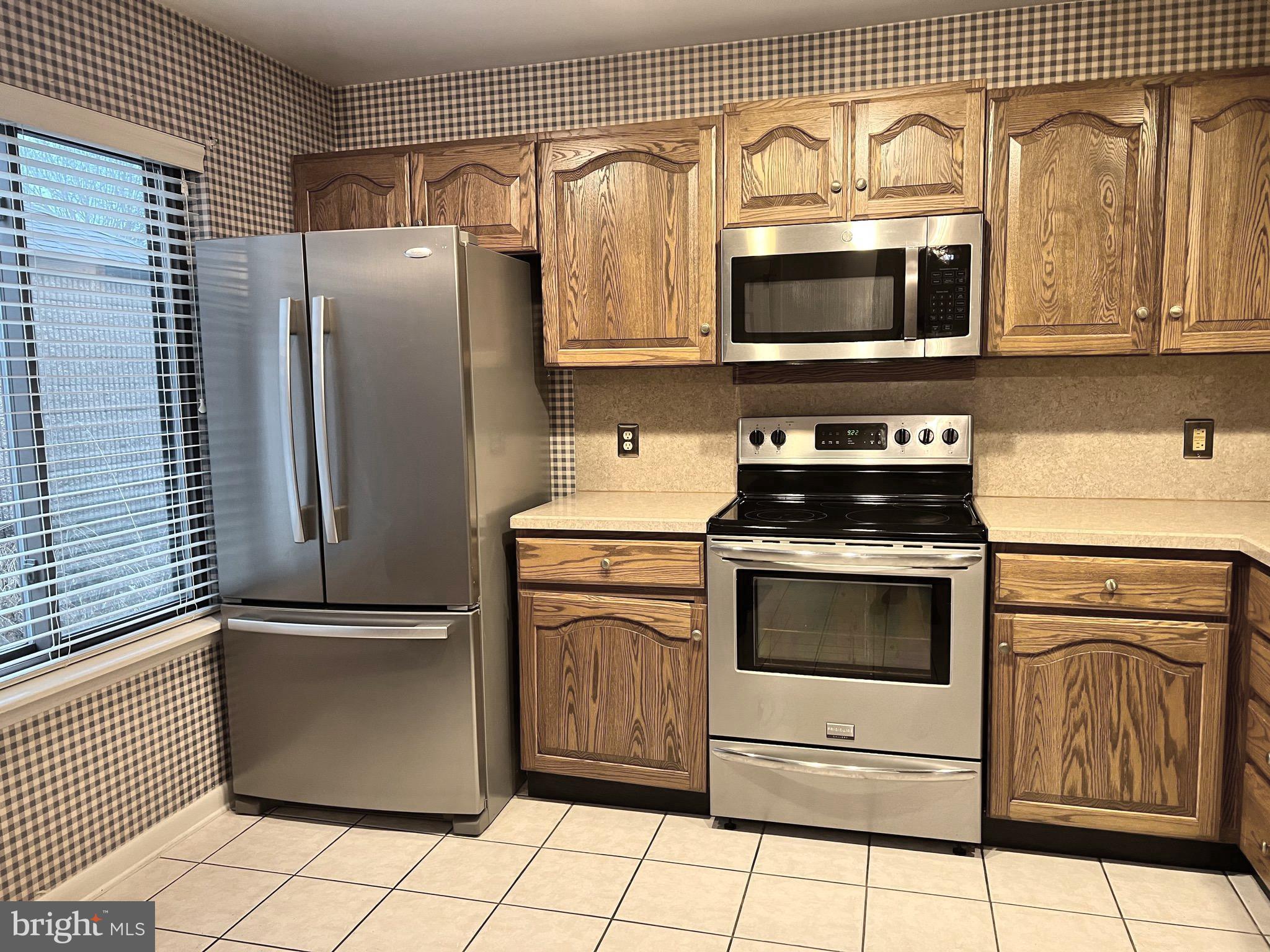 CROSSGATES - Residential