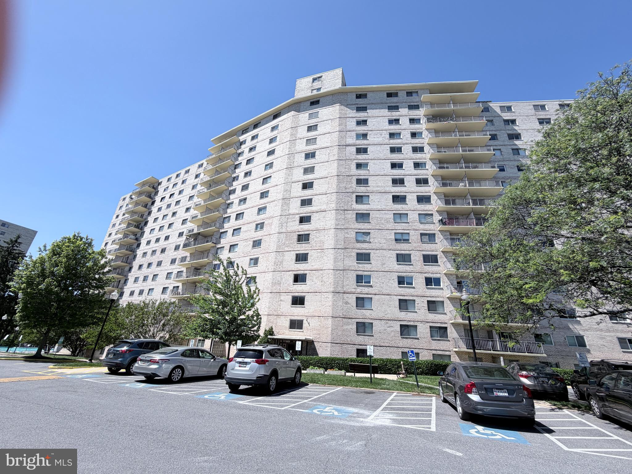 UNIVERSITY TOWERS CODM - Residential