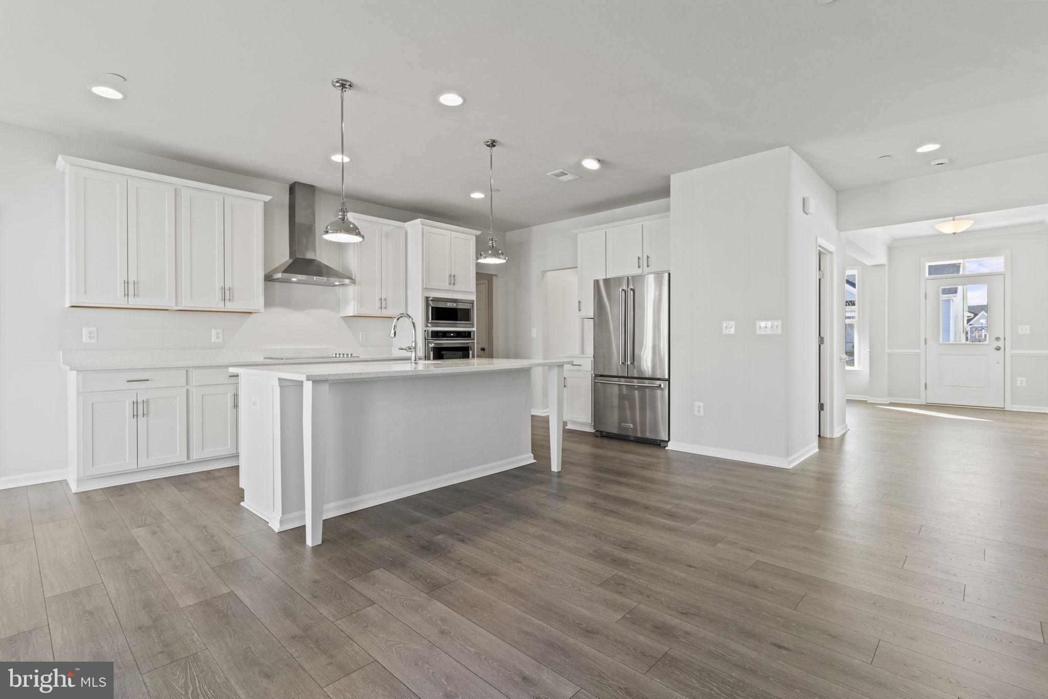 LAKESIDE AT TRAPPE - Residential