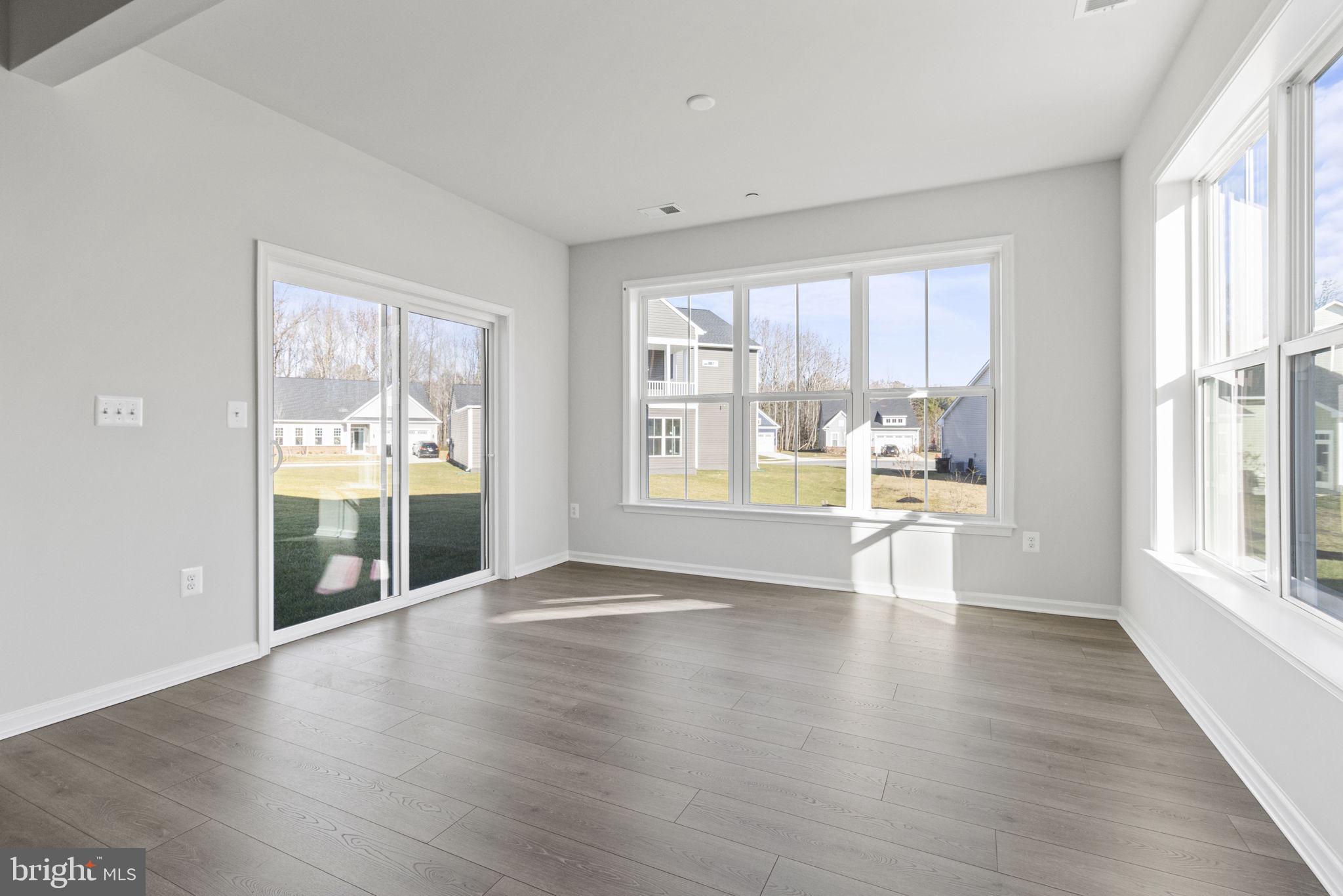 LAKESIDE AT TRAPPE - Residential
