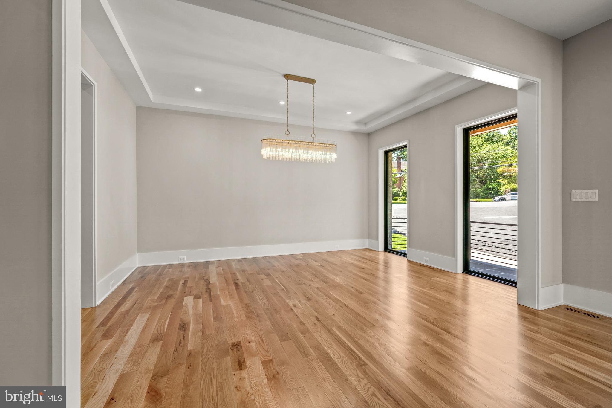 BELLEVUE FOREST - Residential