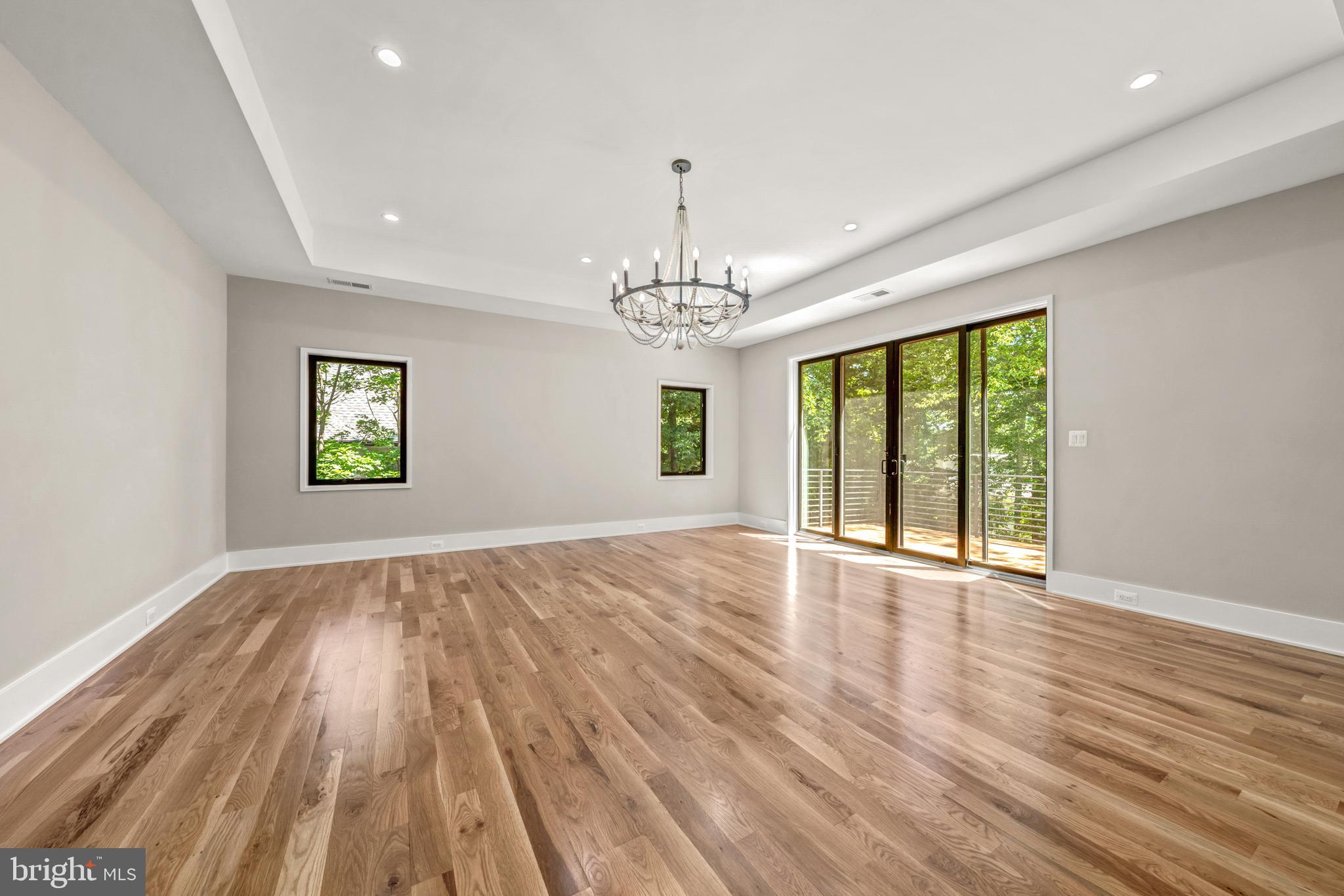 BELLEVUE FOREST - Residential