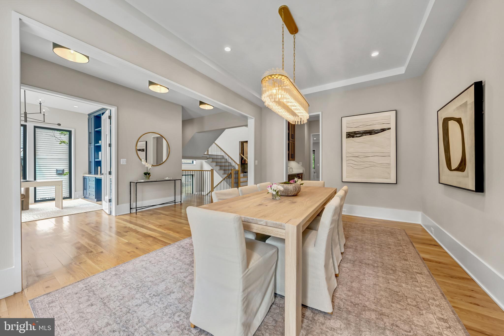BELLEVUE FOREST - Residential