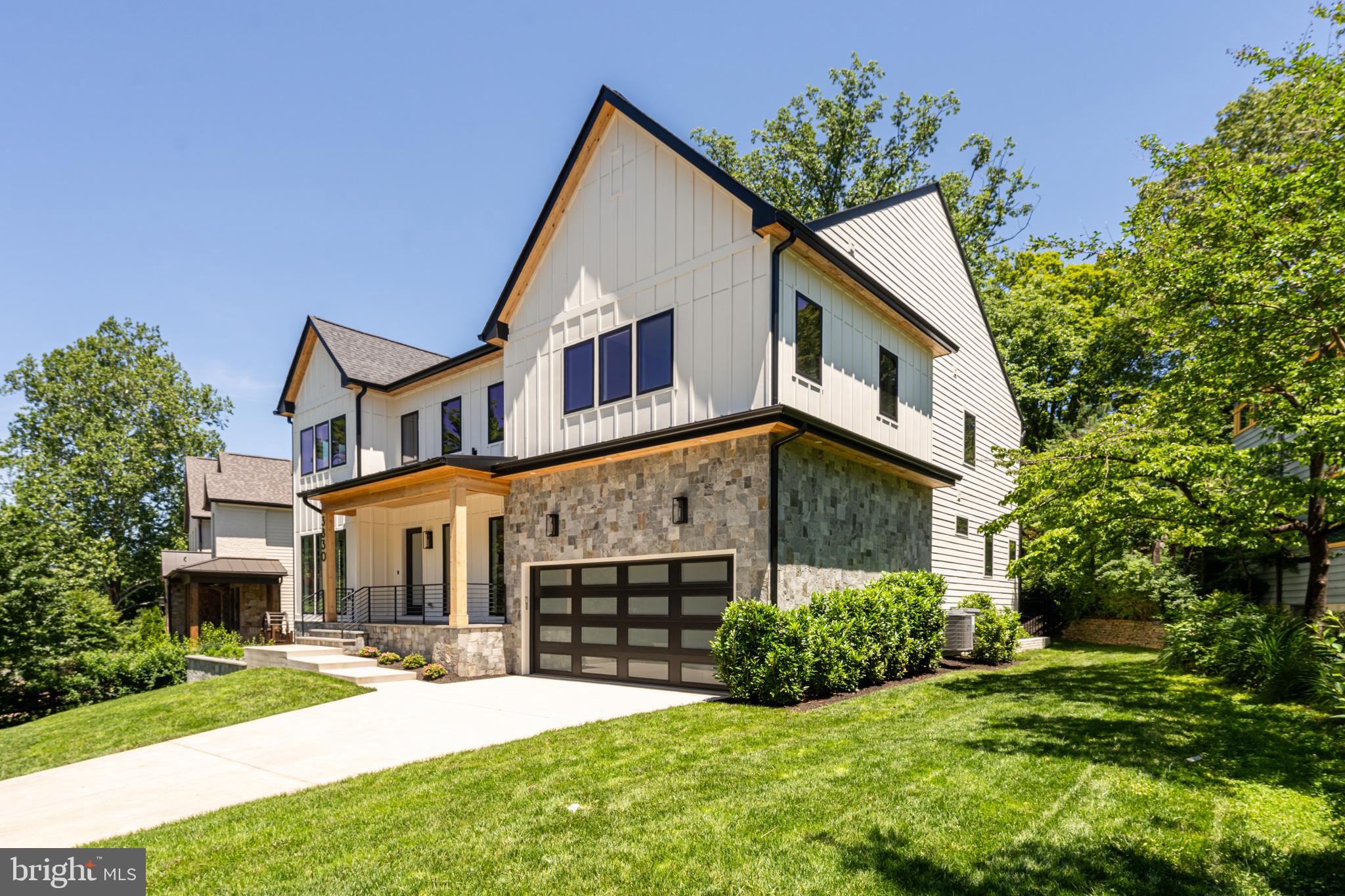 BELLEVUE FOREST - Residential