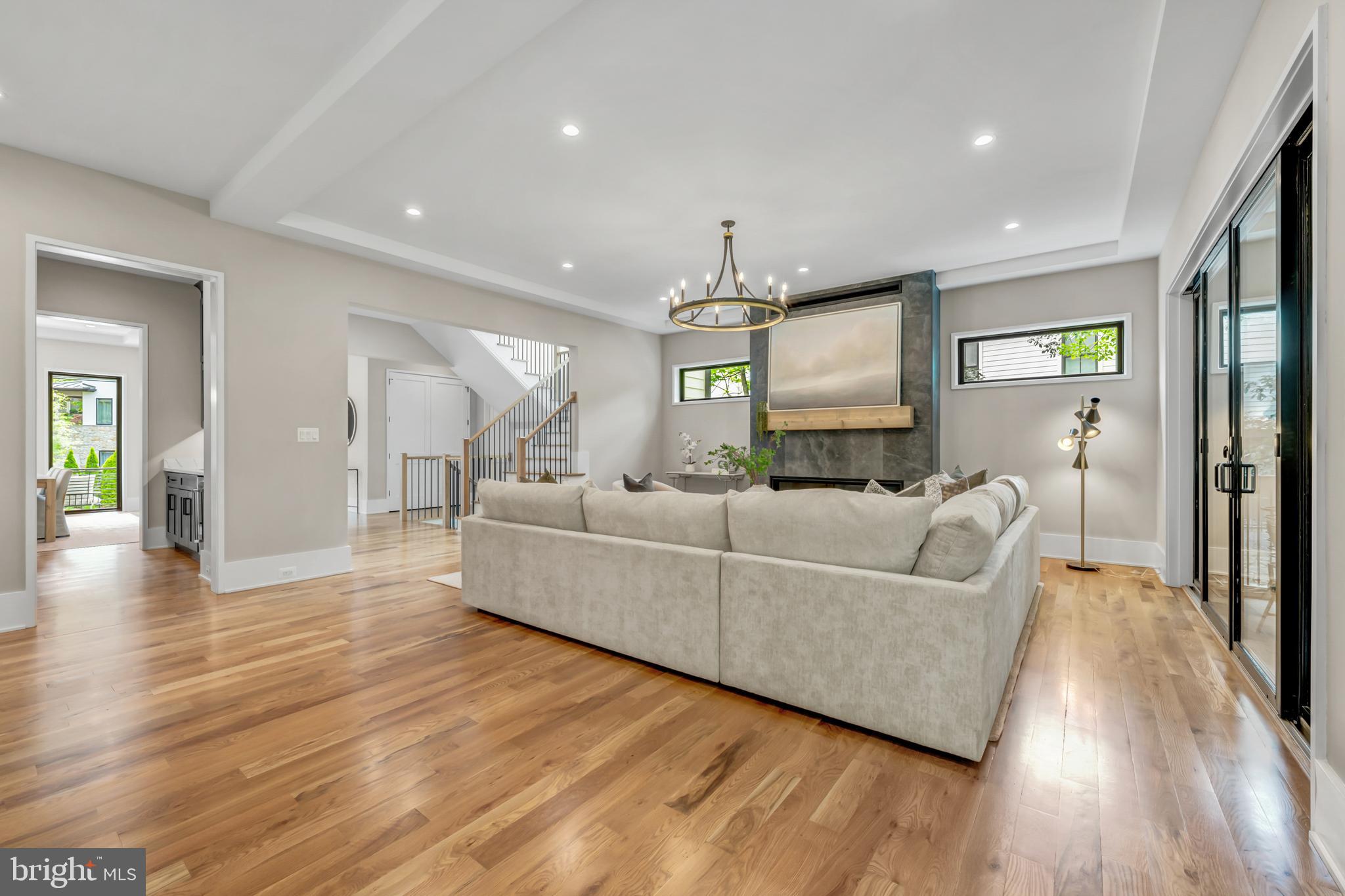 BELLEVUE FOREST - Residential