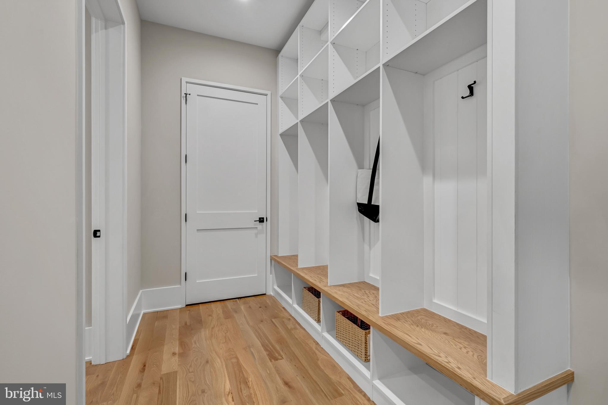 BELLEVUE FOREST - Residential