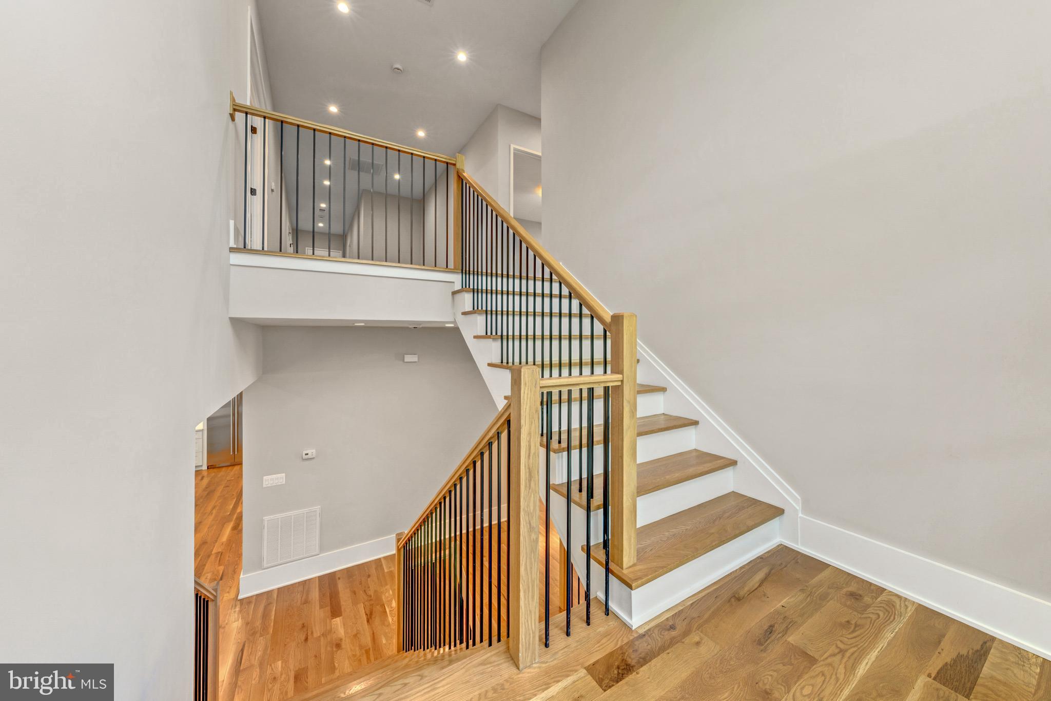 BELLEVUE FOREST - Residential