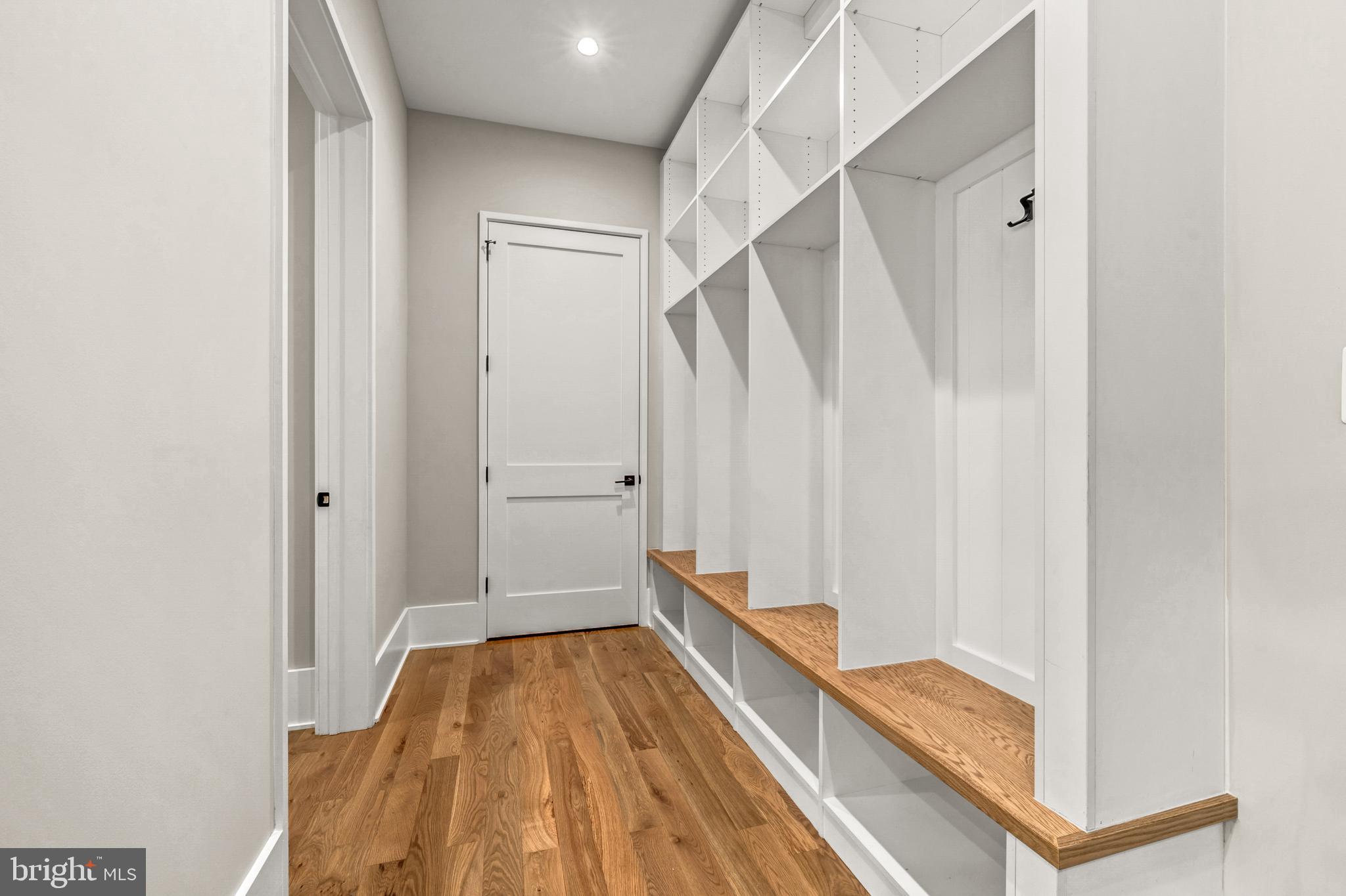 BELLEVUE FOREST - Residential