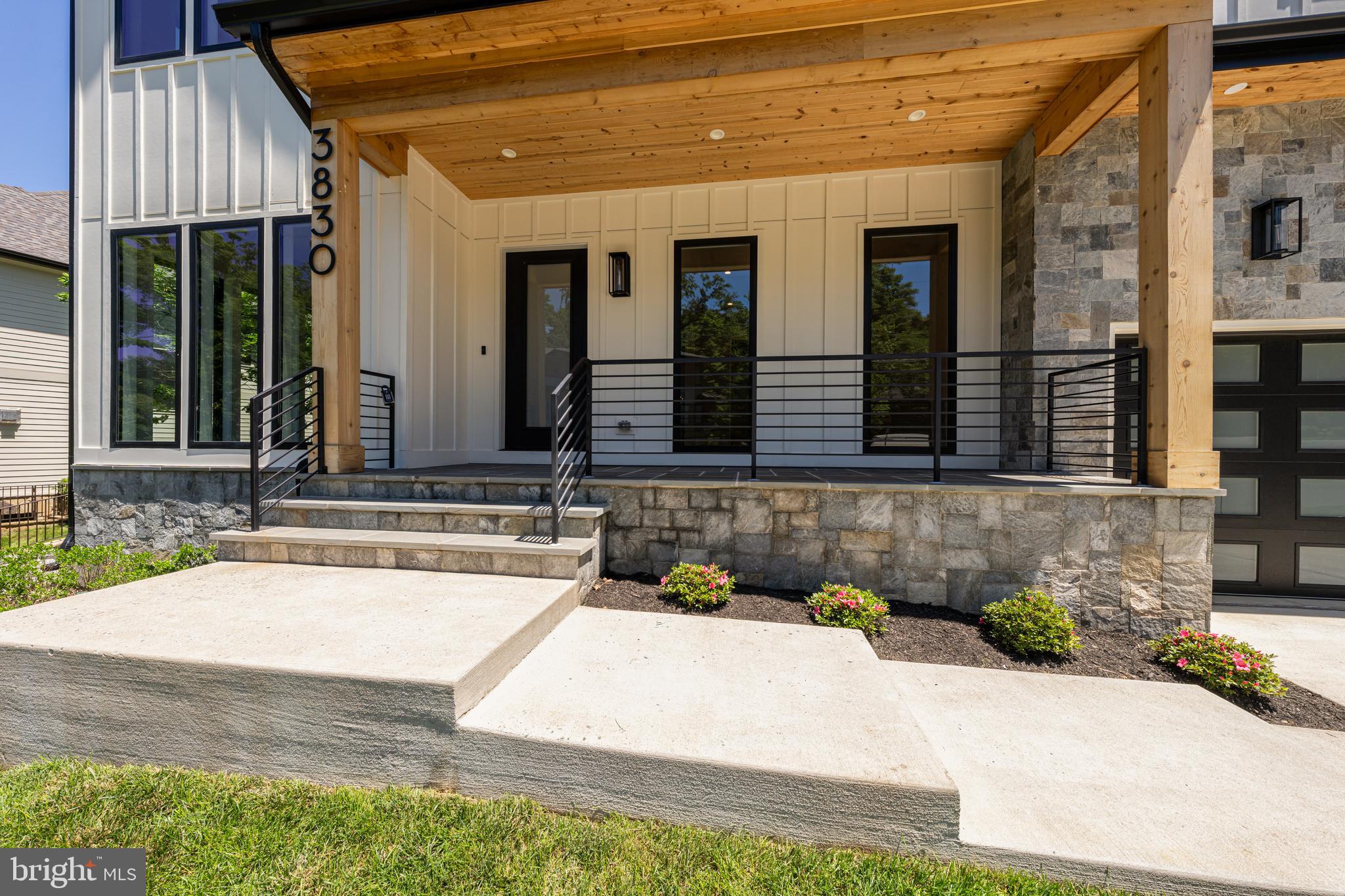 BELLEVUE FOREST - Residential