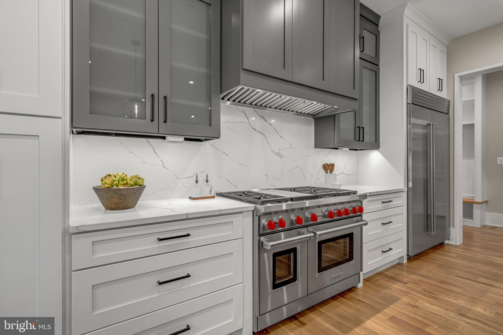 BELLEVUE FOREST - Residential
