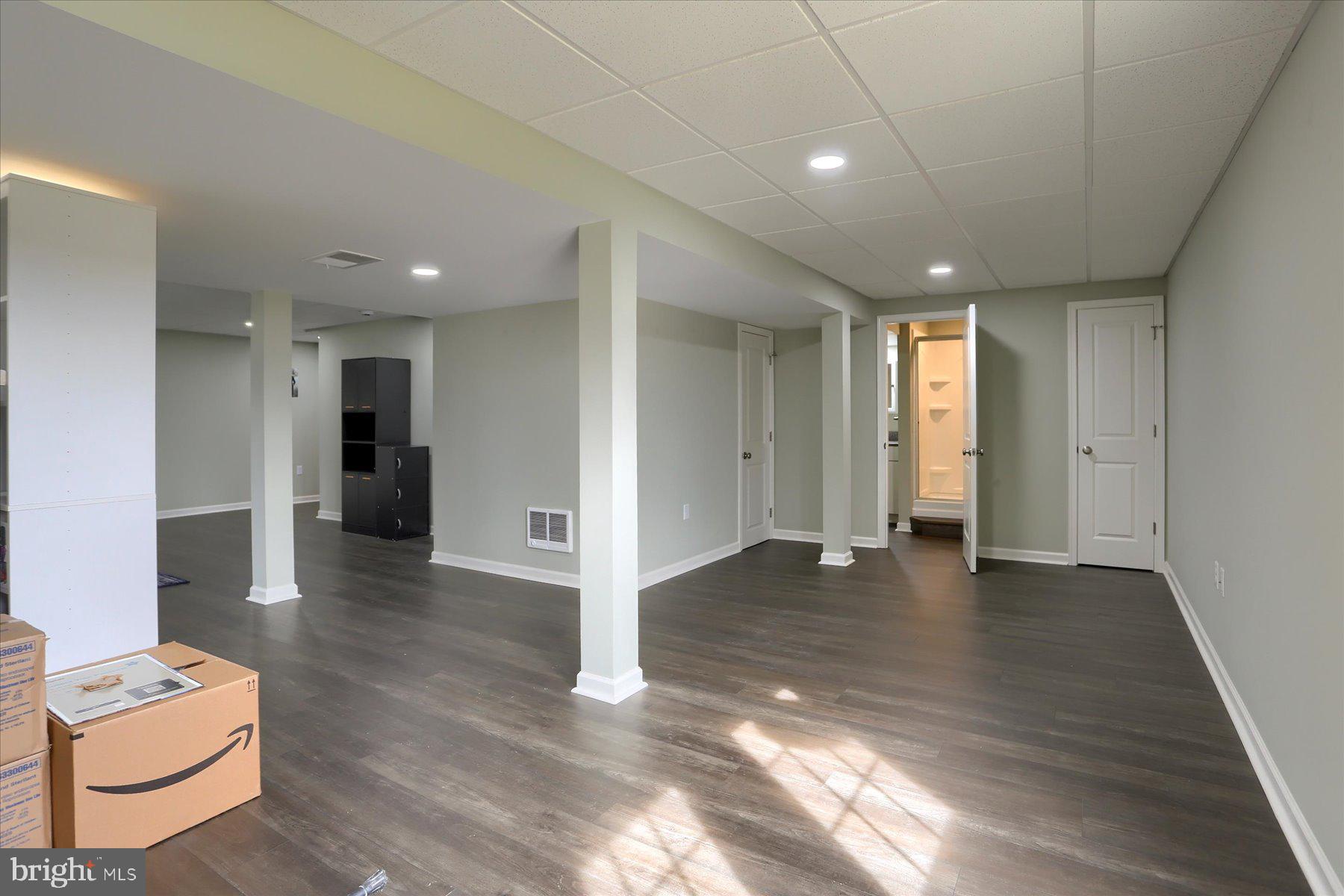 SHERMANS DALE - Residential