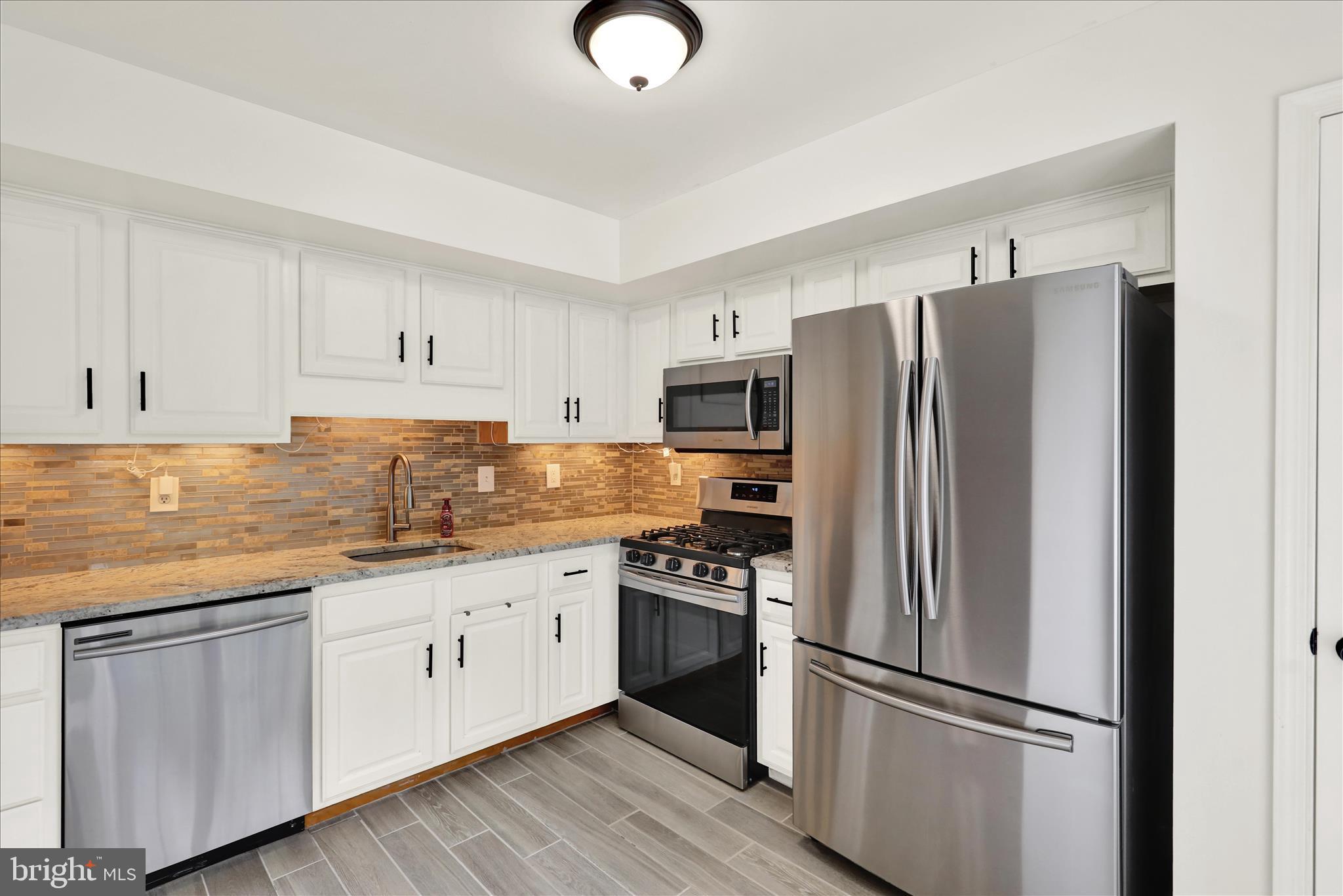 SAYLOR FARM - Residential