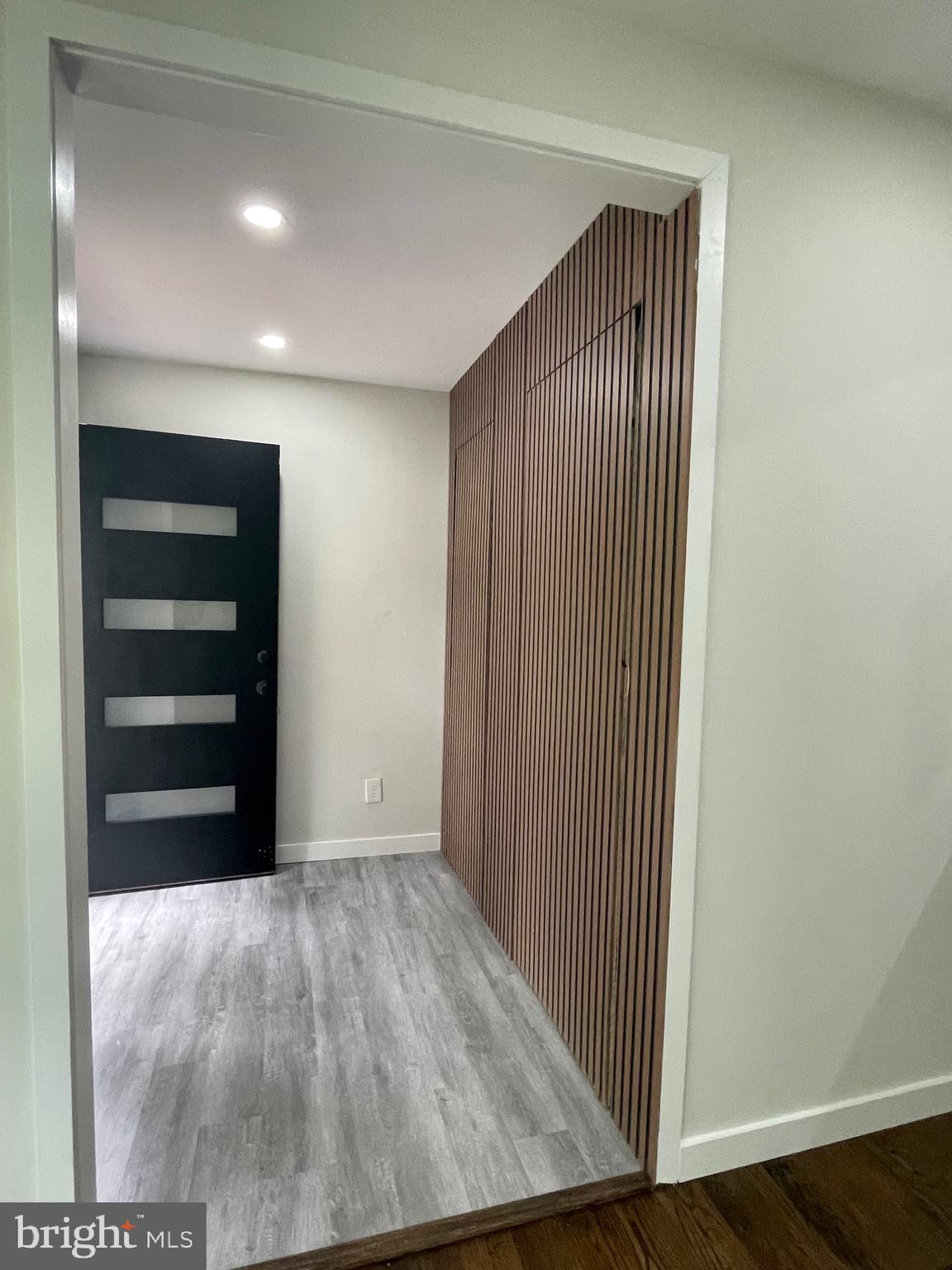 ROCKCREST - Residential